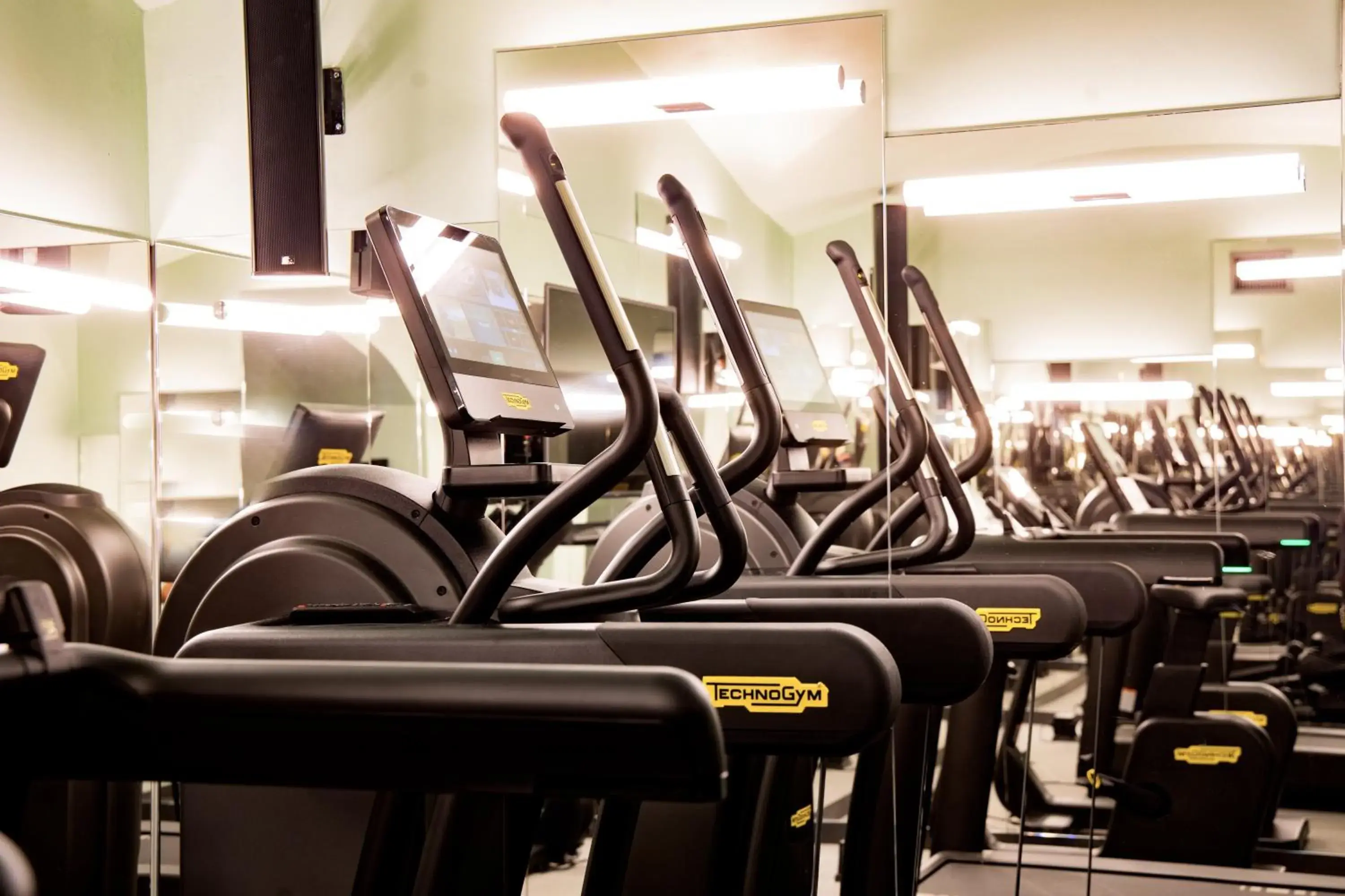 Fitness centre/facilities in 25hours Hotel Florence Piazza San Paolino Fitness centre/facilities in 25hours Hotel Florence Piazza San Paolino