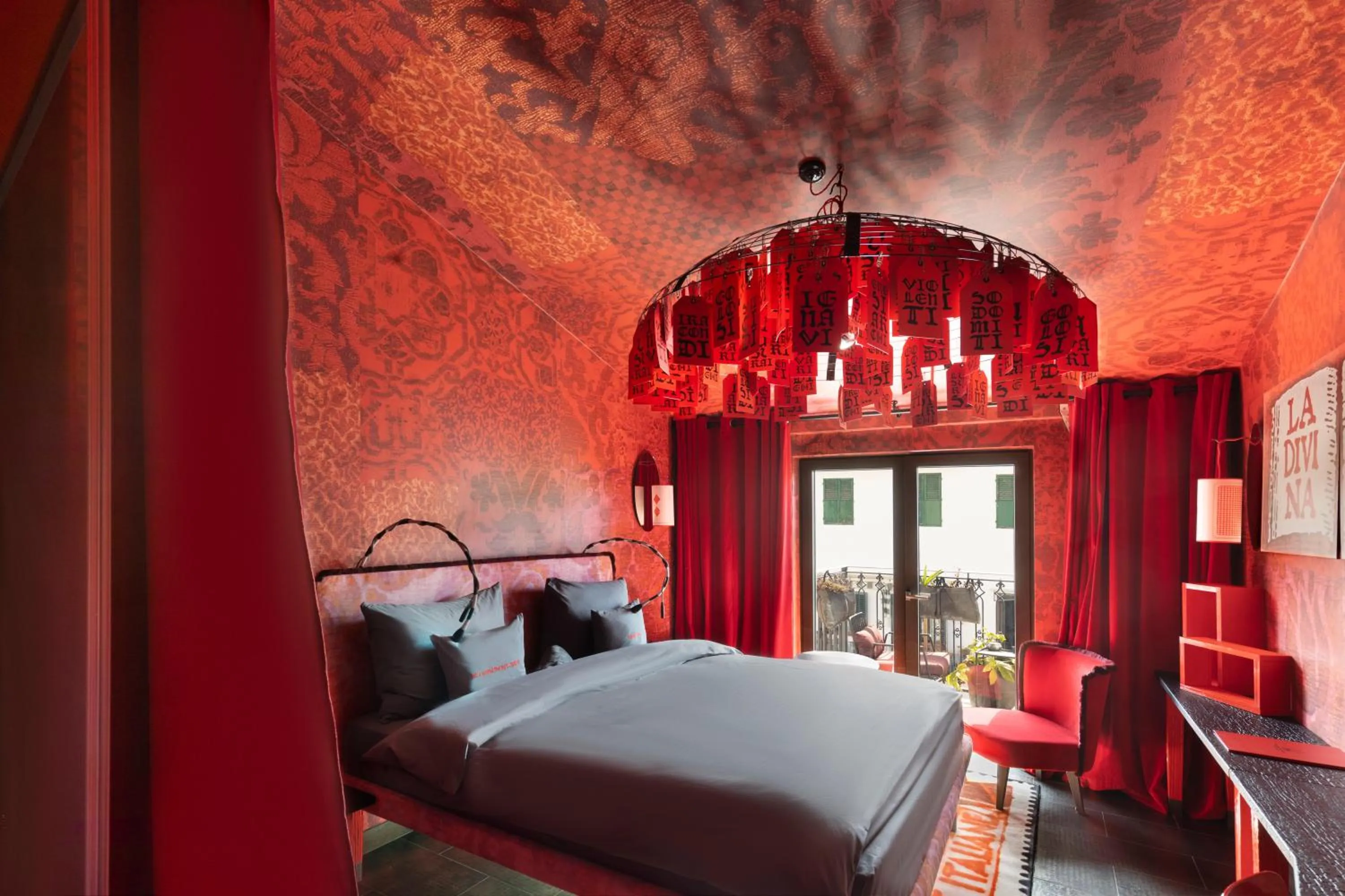 Bedroom, Bed in 25hours Hotel Florence Piazza San Paolino