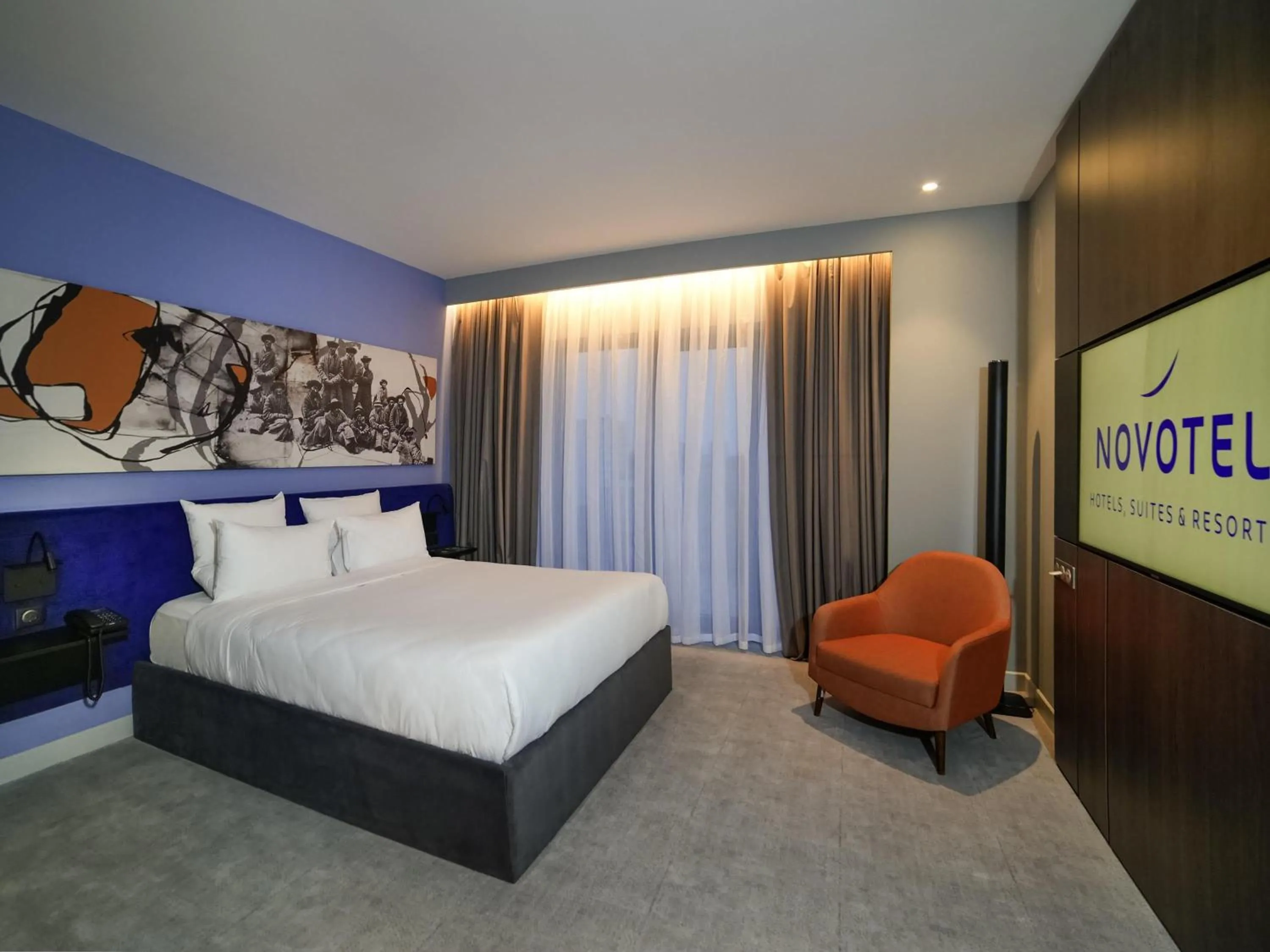 Photo of the whole room, Bed in Novotel Bishkek City Center