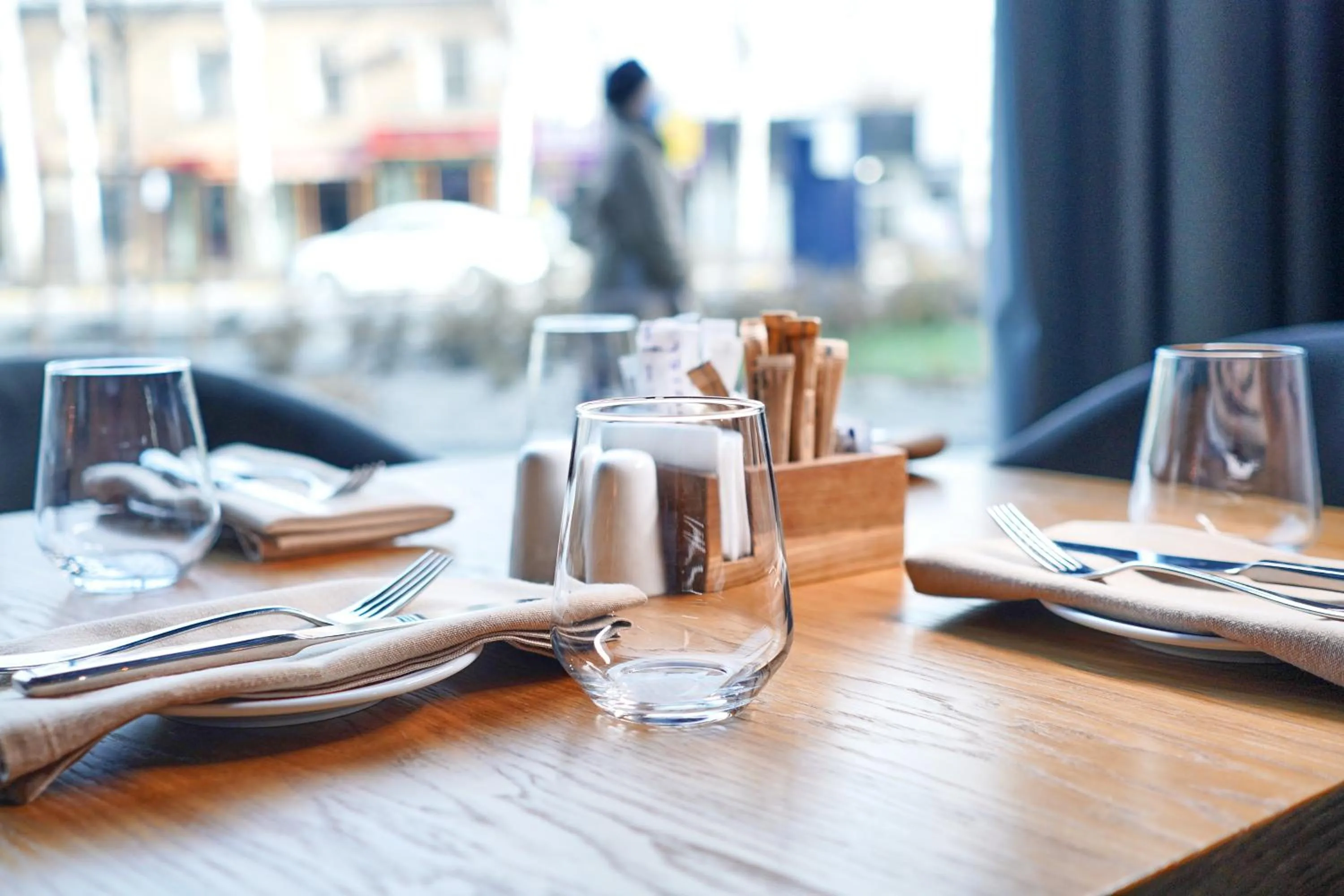 Restaurant/places to eat in Novotel Bishkek City Center