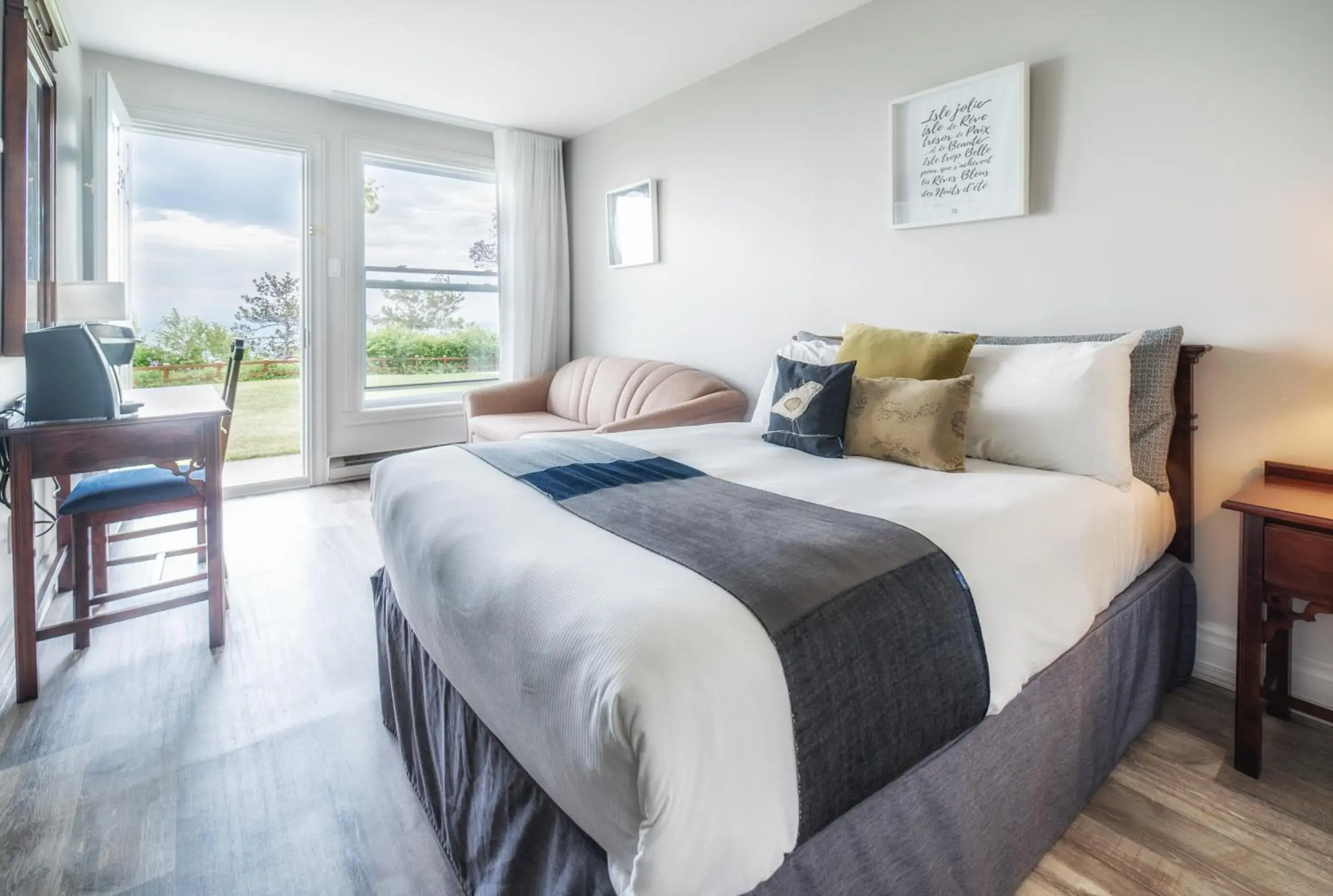 Motel Double Room in Hotel Cap-aux-Pierres Motel Double Room in Hotel Cap-aux-Pierres