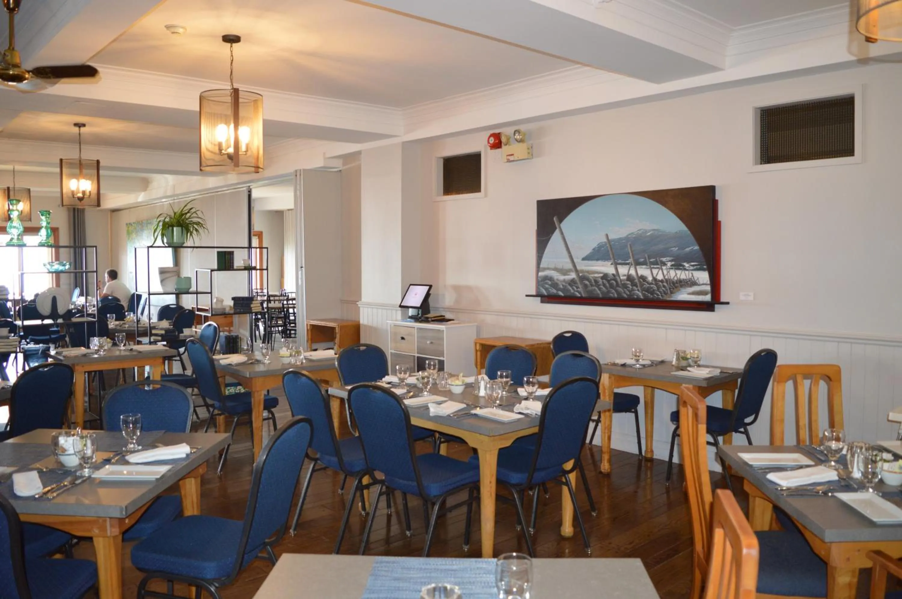 Restaurant/places to eat in Hotel Cap-aux-Pierres