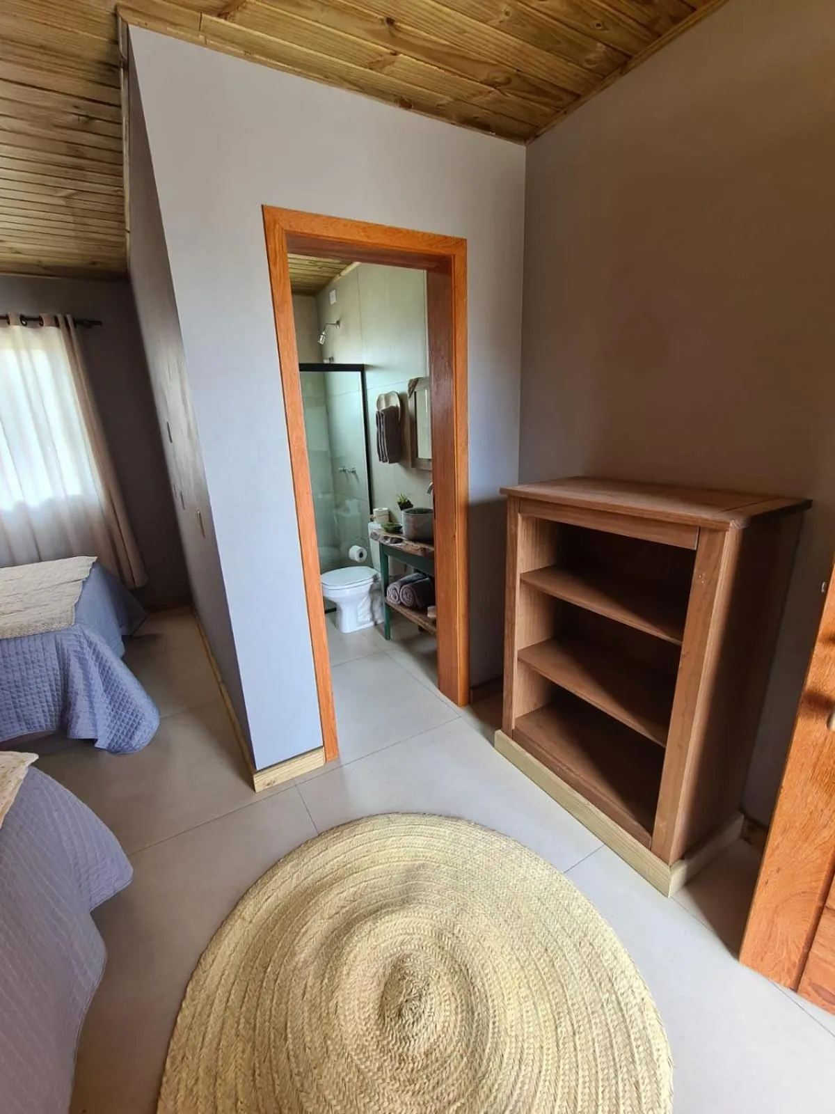 Photo of the whole room, Bed in Refúgio dos Coiotes