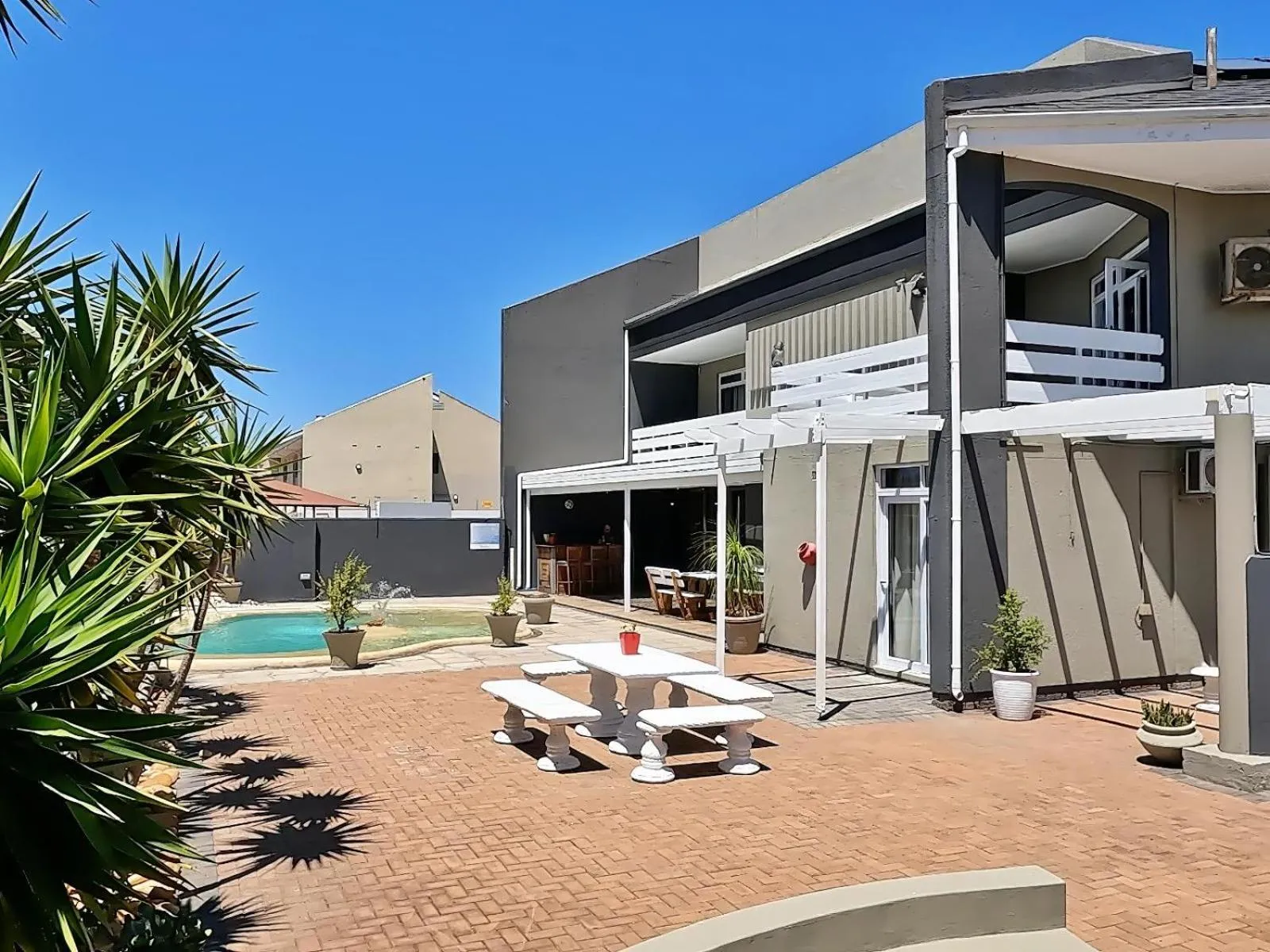 BBQ facilities in Beachwood Inn Melkbosstrand