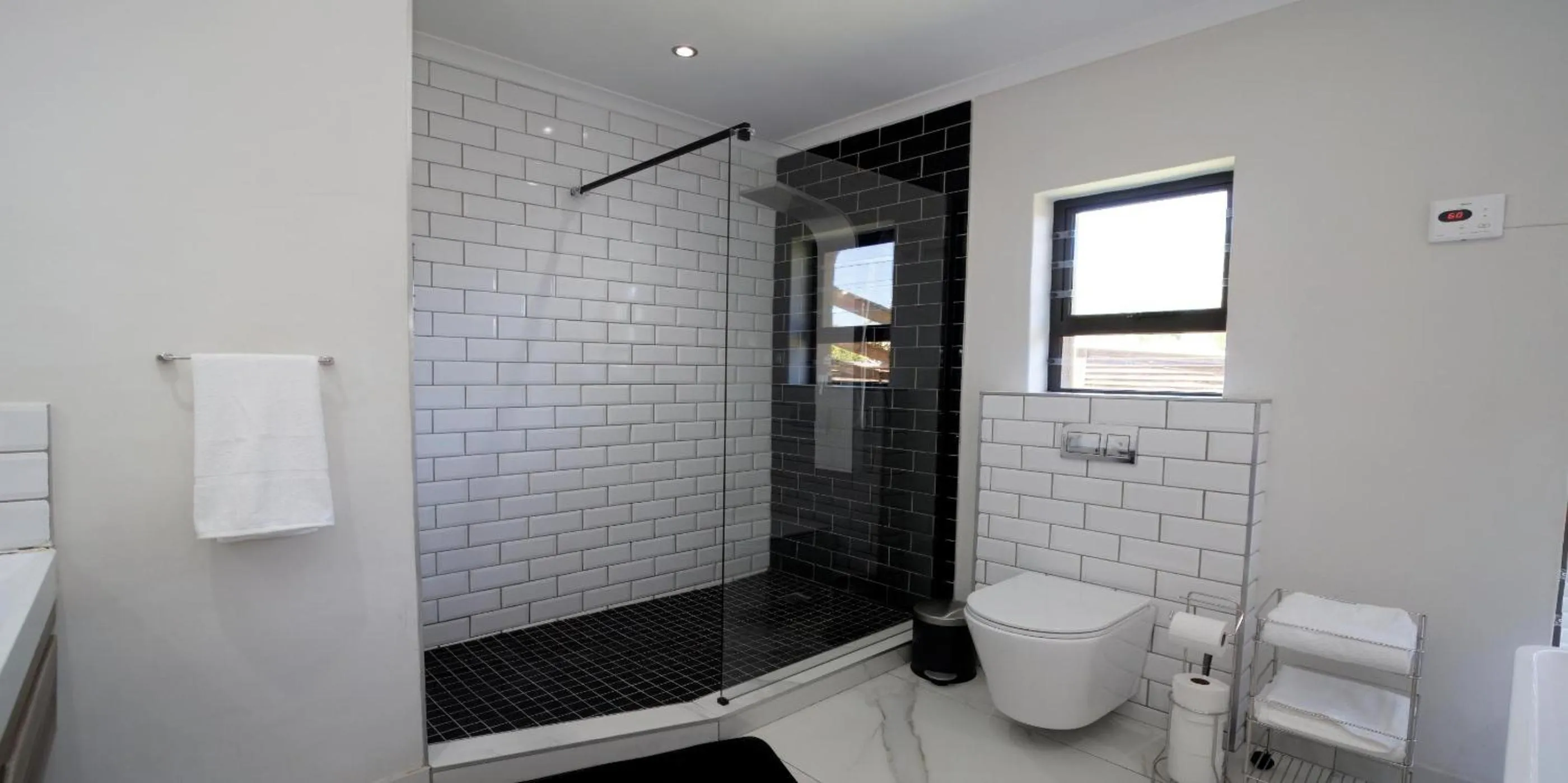 Bathroom in Beachwood Inn Melkbosstrand