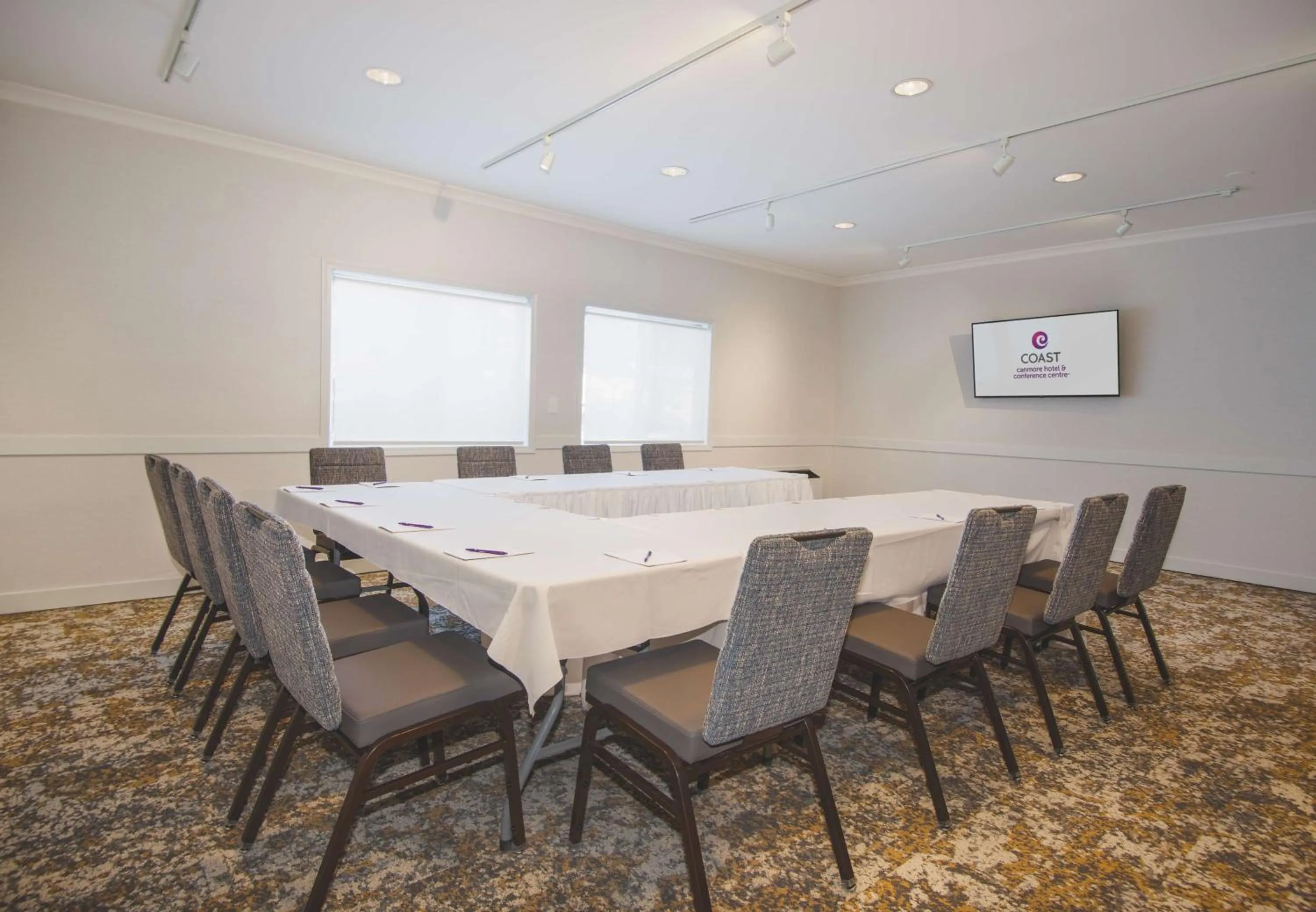 Meeting/conference room in Coast Canmore Hotel & Conference Centre