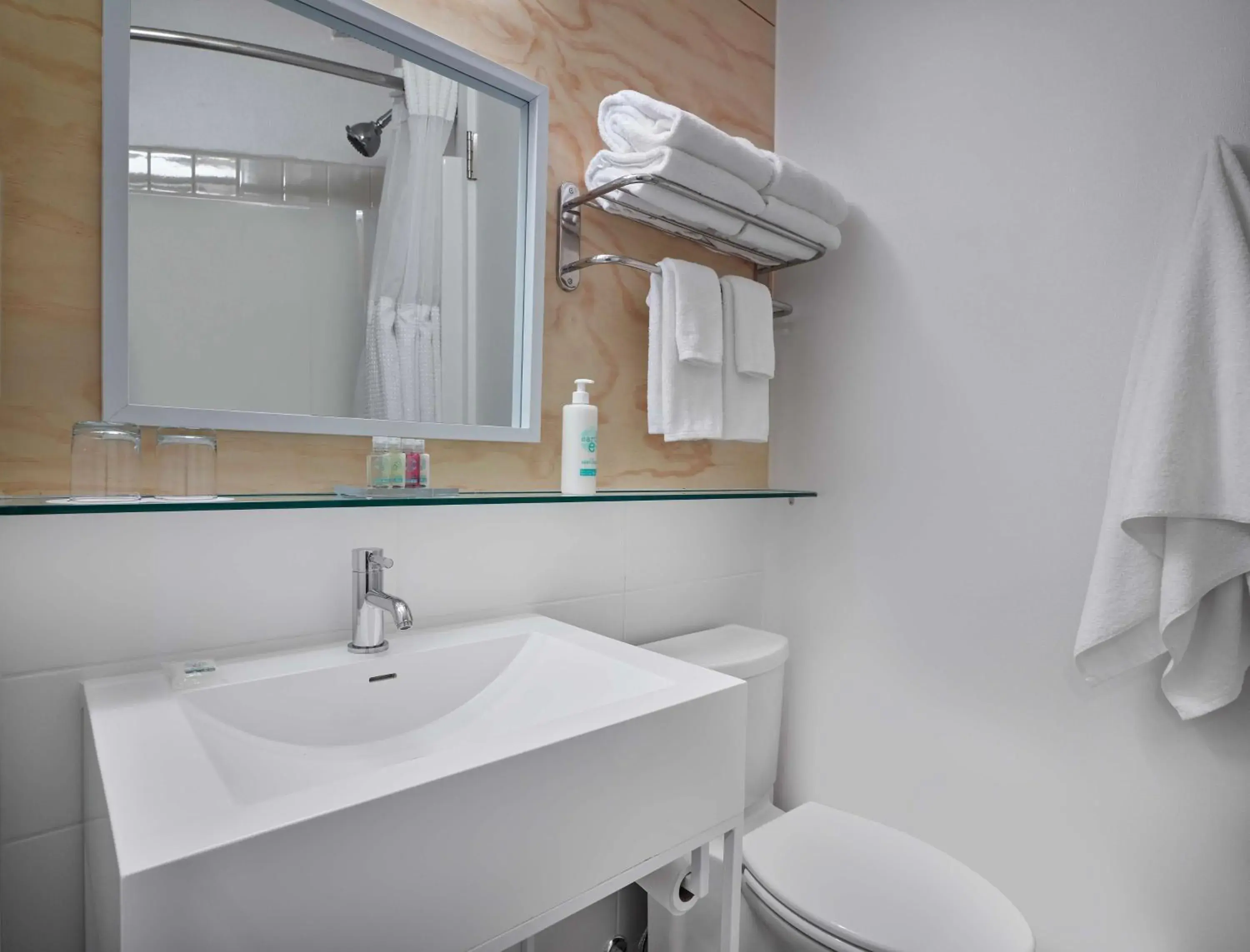 Bathroom in Coast Canmore Hotel & Conference Centre Bathroom in Coast Canmore Hotel & Conference Centre