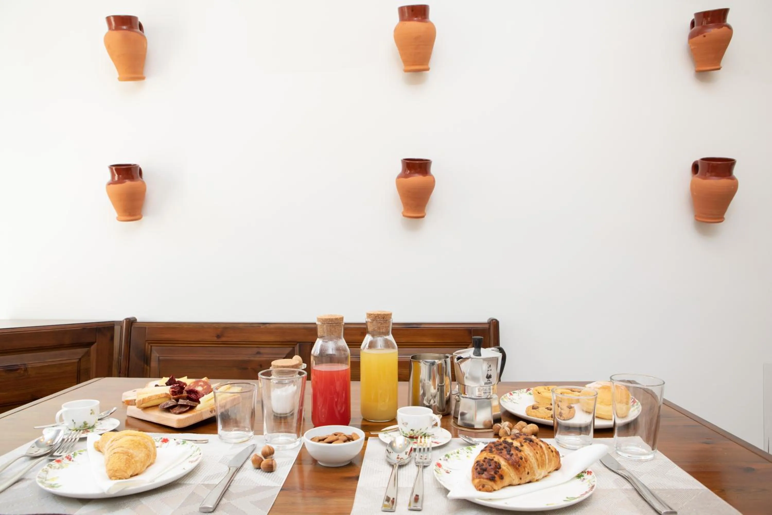 Breakfast in Terra del Sasso Suites - Design Architetto Salvatore Spataro