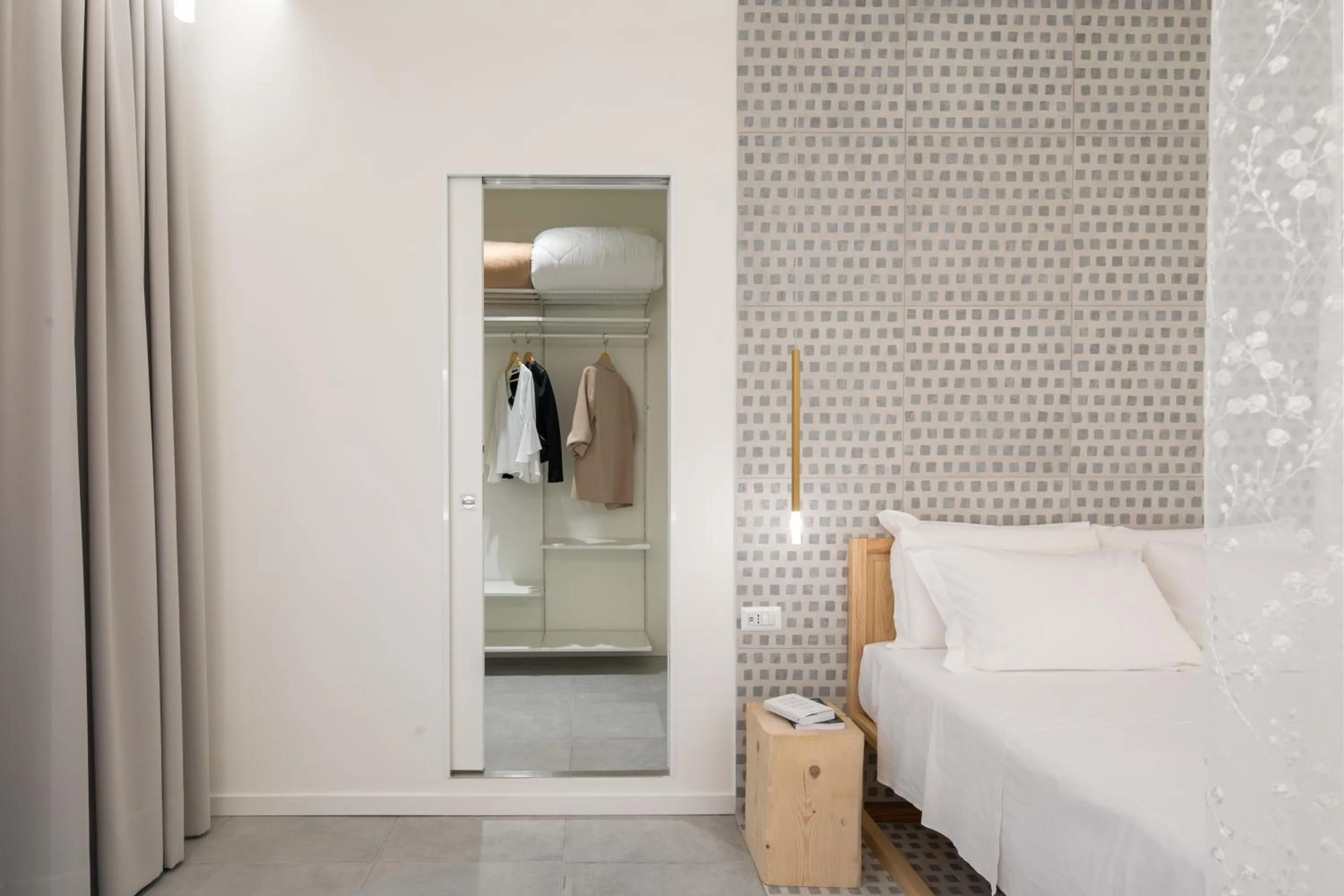 Bed in Terra del Sasso Suites - Design Architetto Salvatore Spataro