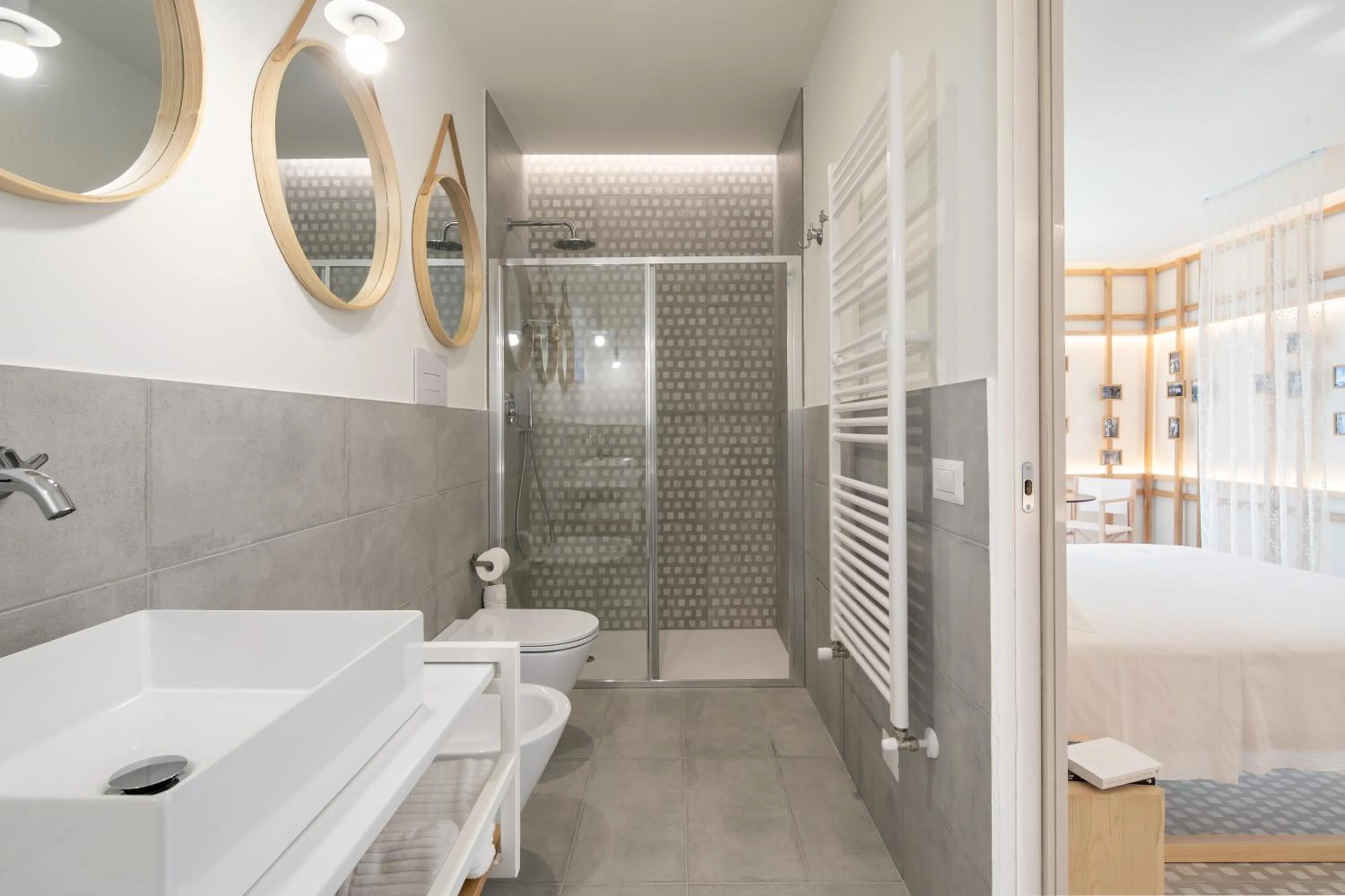 Shower in Terra del Sasso Suites - Design Architetto Salvatore Spataro