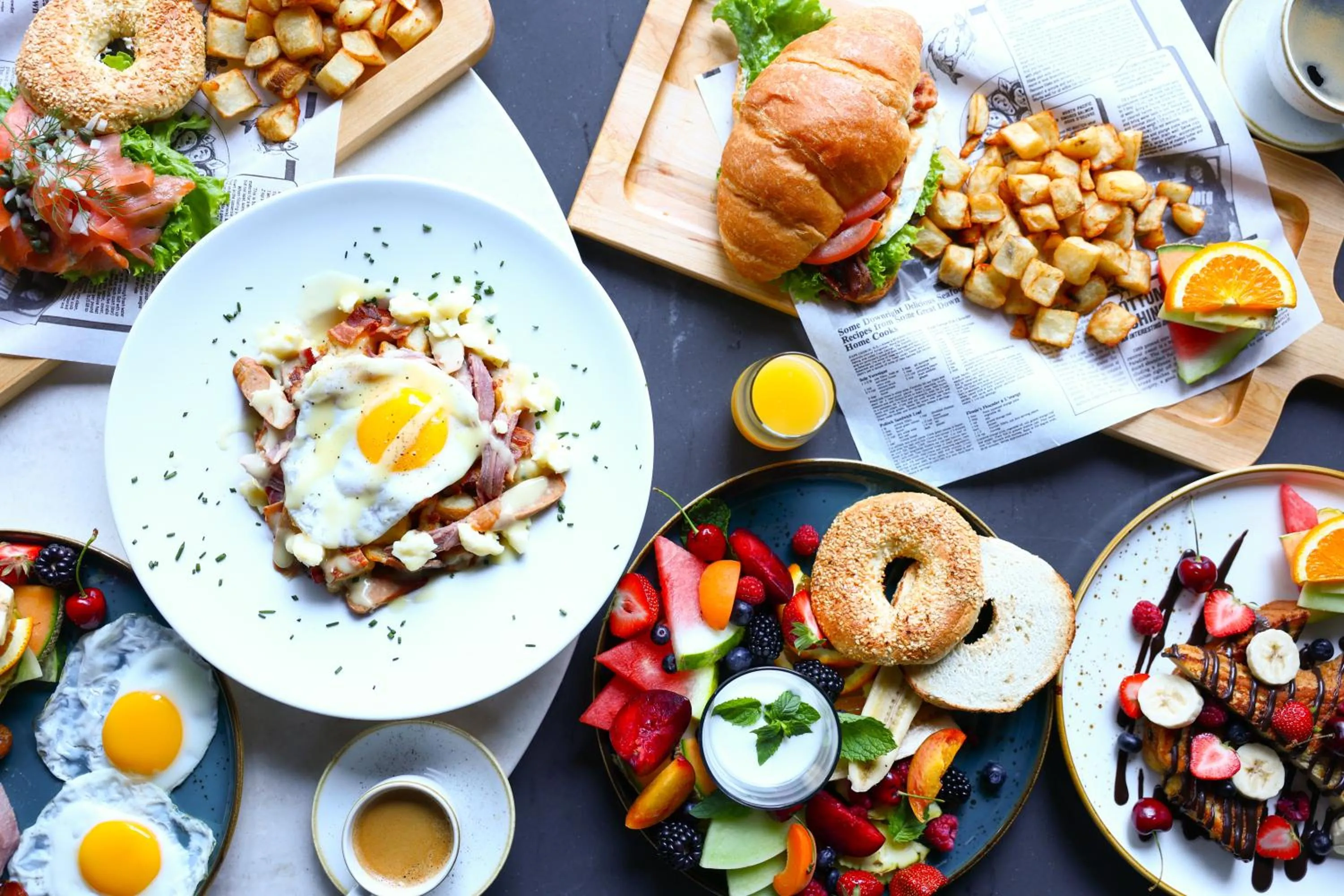 Breakfast in Best Western Plus City Centre Centre-Ville