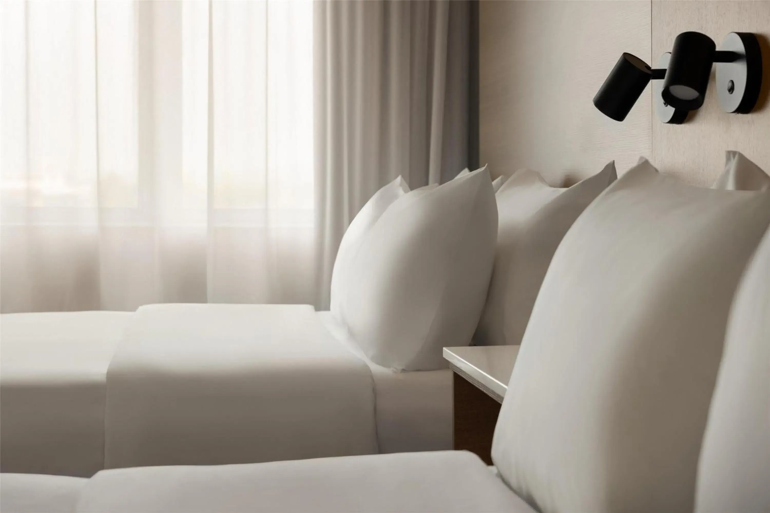 Bedroom, Bed in Best Western Plus City Centre Centre-Ville Bedroom, Bed in Best Western Plus City Centre Centre-Ville