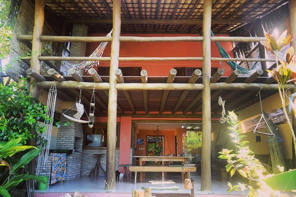 Casa de Temporada 4 Coqueiros, Piscina, 16 Hóspedes, 4 Suítes e Churrasqueira em Itacaré na Bahia