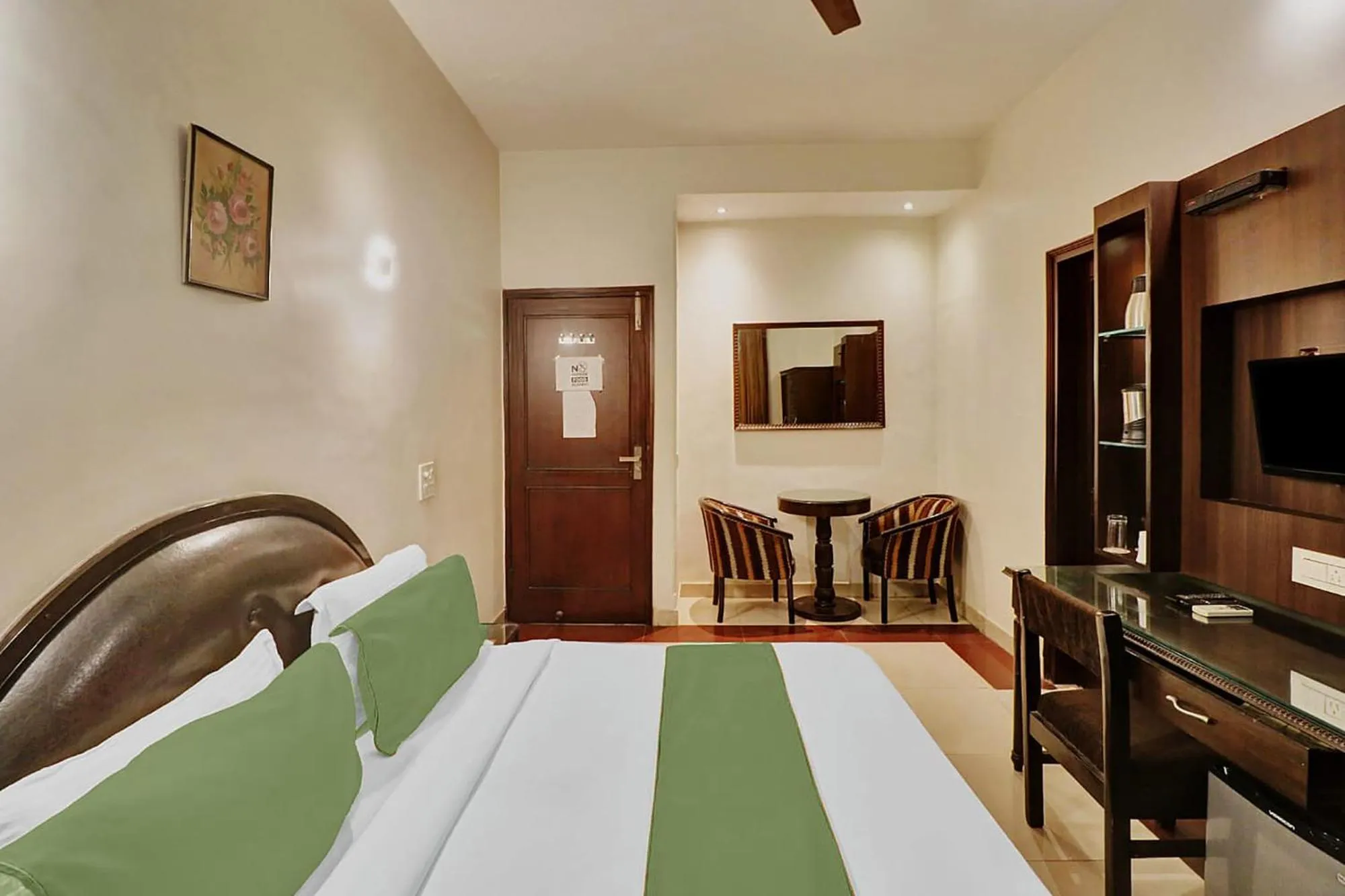 Bed in FabExpress Lloyd House