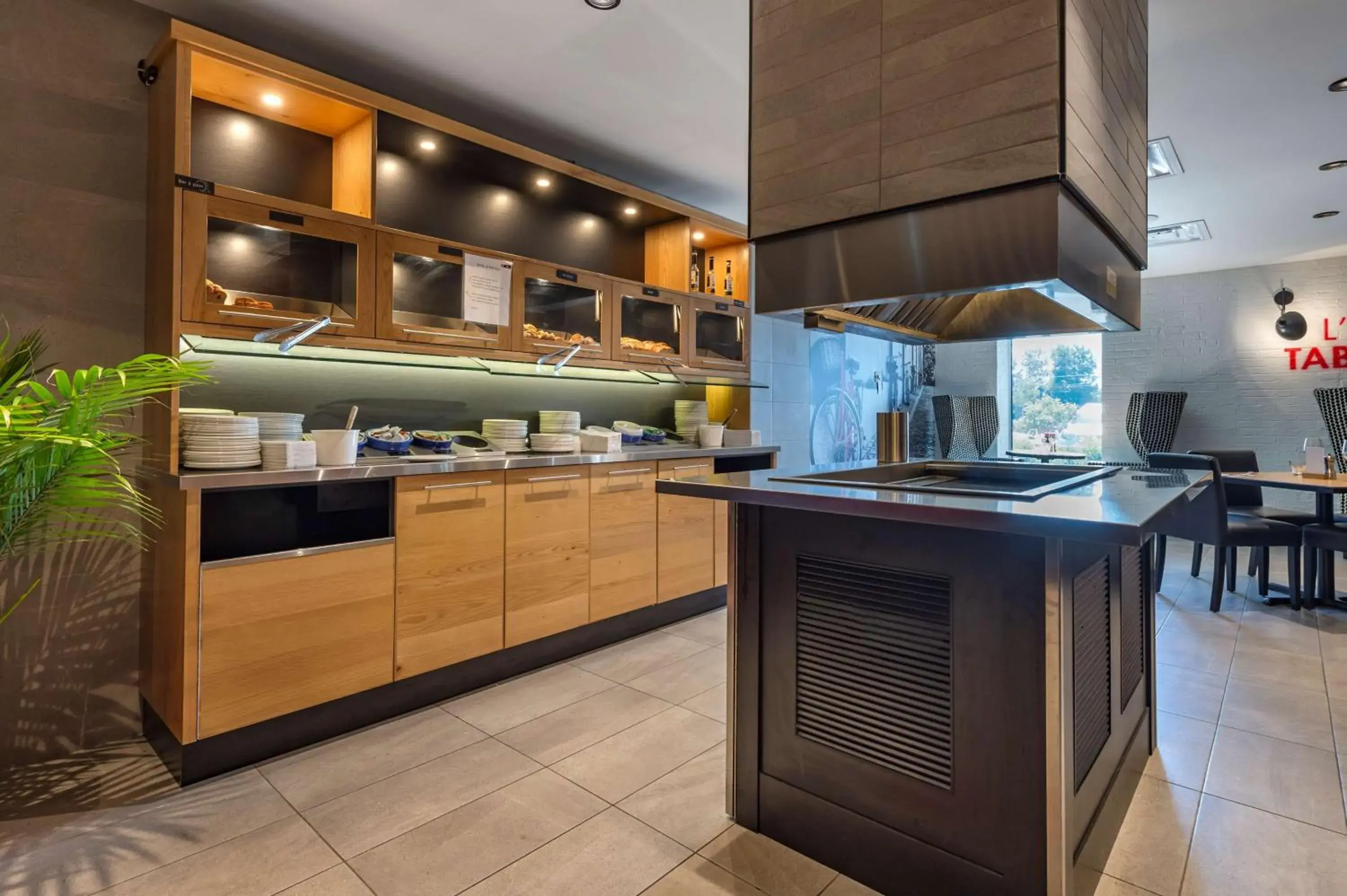 Restaurant/places to eat in Best Western Hotel Universel Drummondville Restaurant/places to eat in Best Western Hotel Universel Drummondville