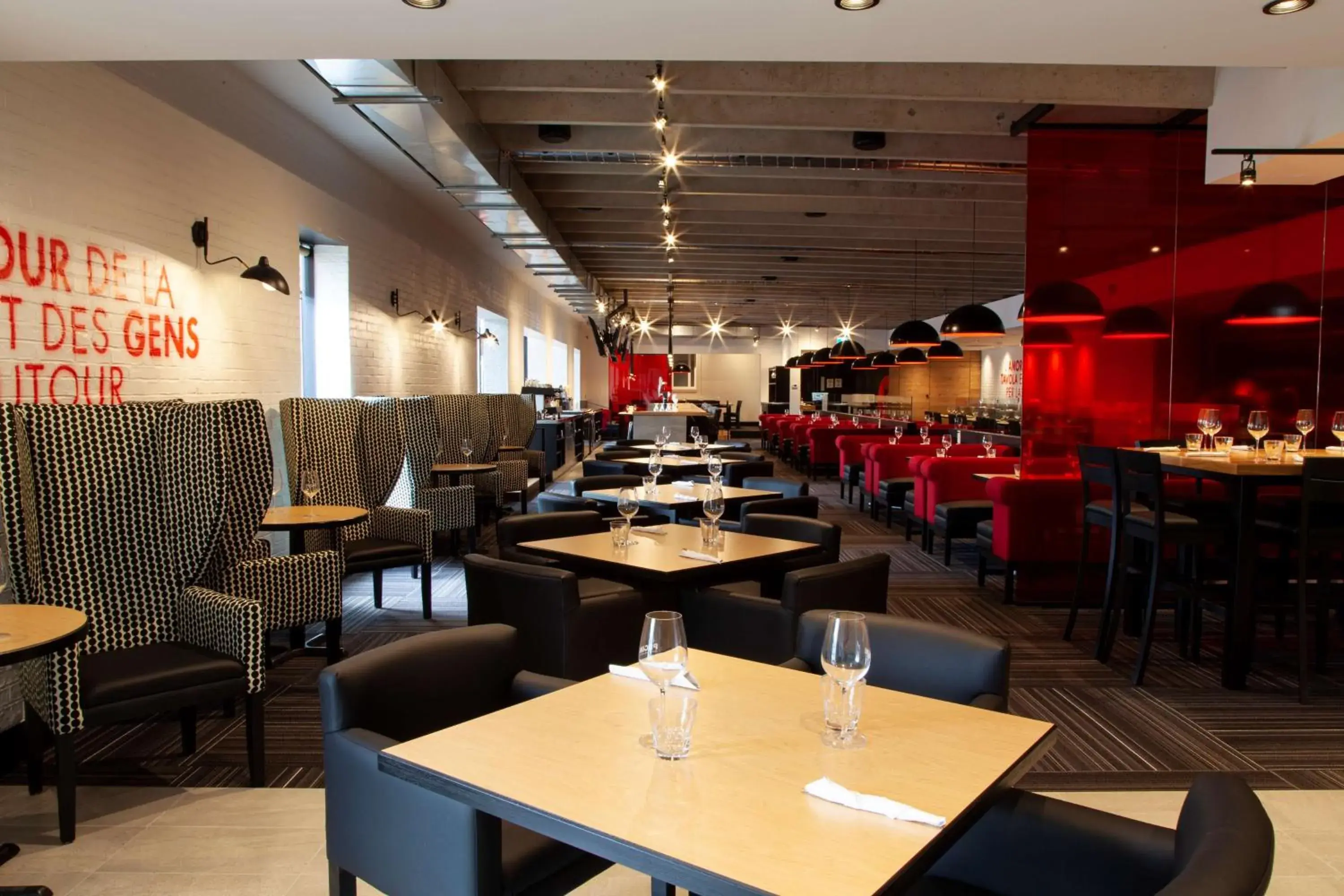 Restaurant/places to eat in Best Western Hotel Universel Drummondville Restaurant/places to eat in Best Western Hotel Universel Drummondville