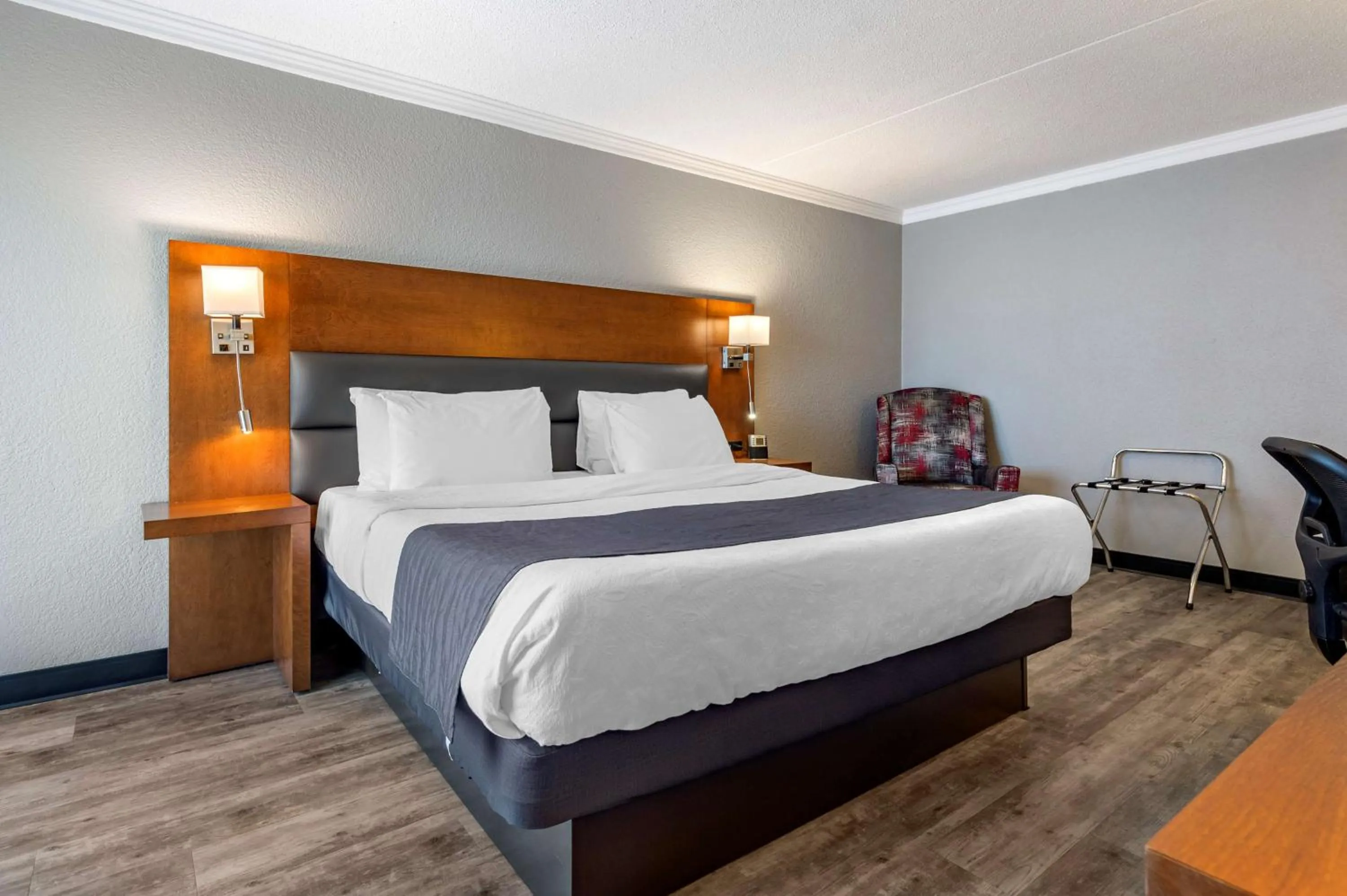 Bedroom, Bed in Best Western Hotel Universel Drummondville