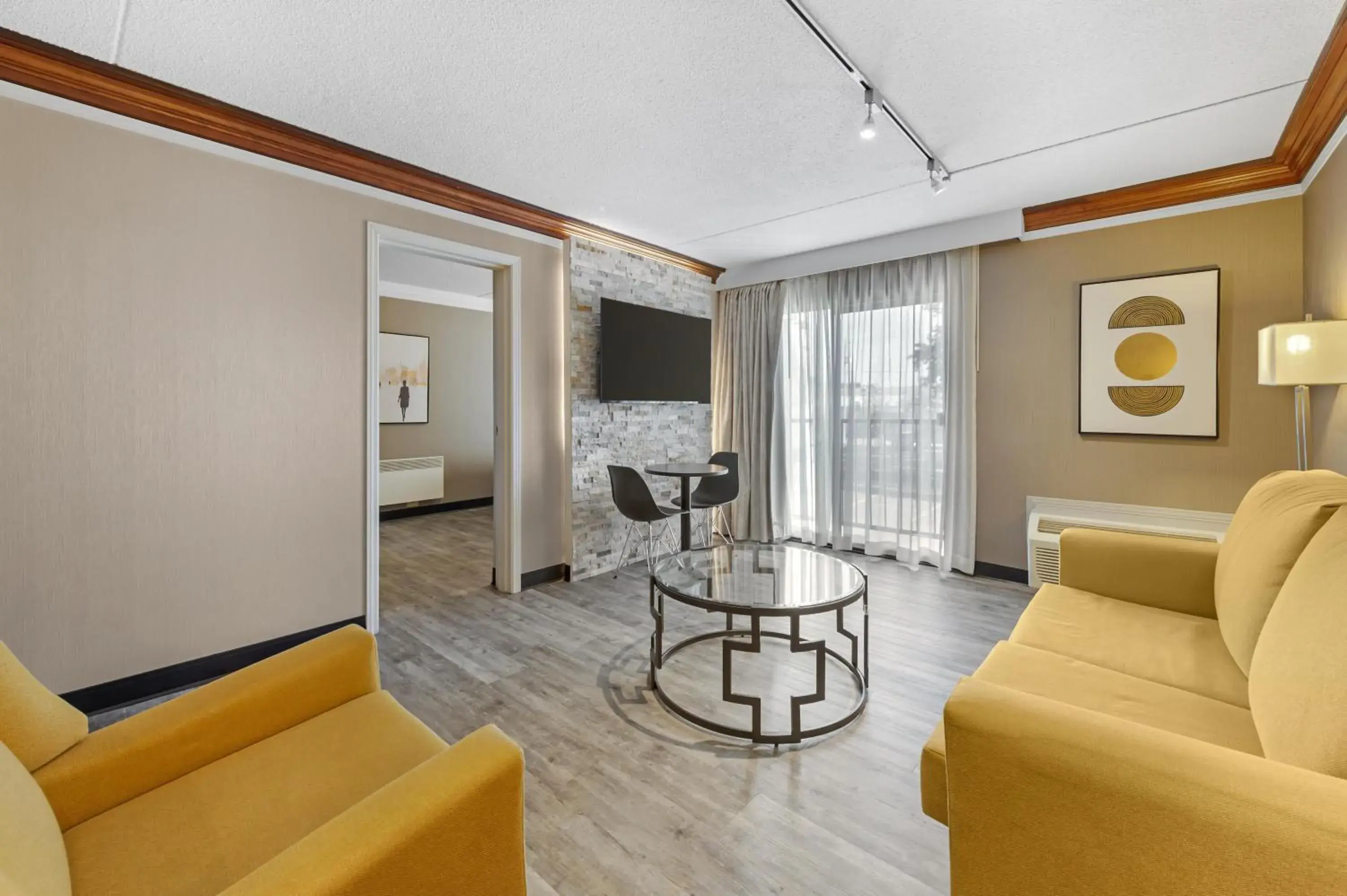 Bedroom in Best Western Hotel Universel Drummondville Bedroom in Best Western Hotel Universel Drummondville