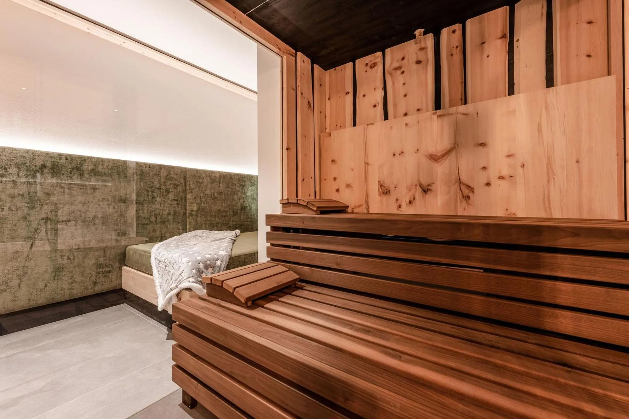 Sauna, Bed in Nidaris - Luxury Private Spa Suites