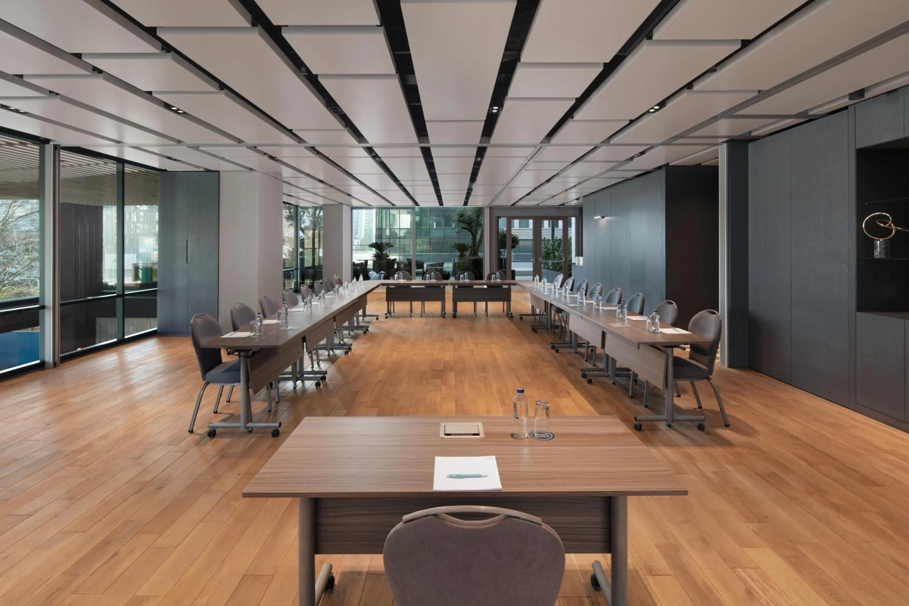 Meeting/conference room in Four Points by Sheraton Istanbul Kagithane