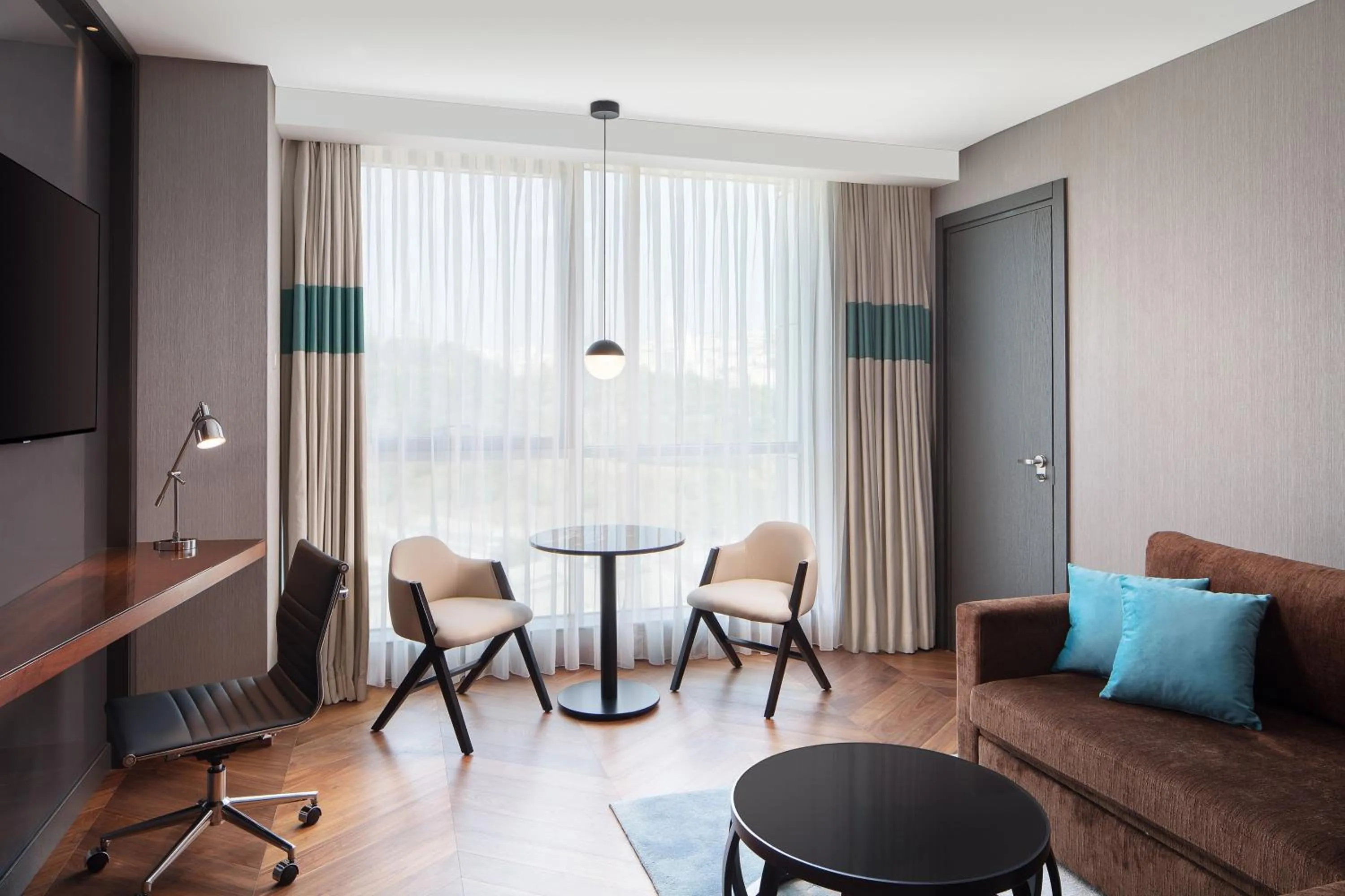 Living room in Four Points by Sheraton Istanbul Kagithane