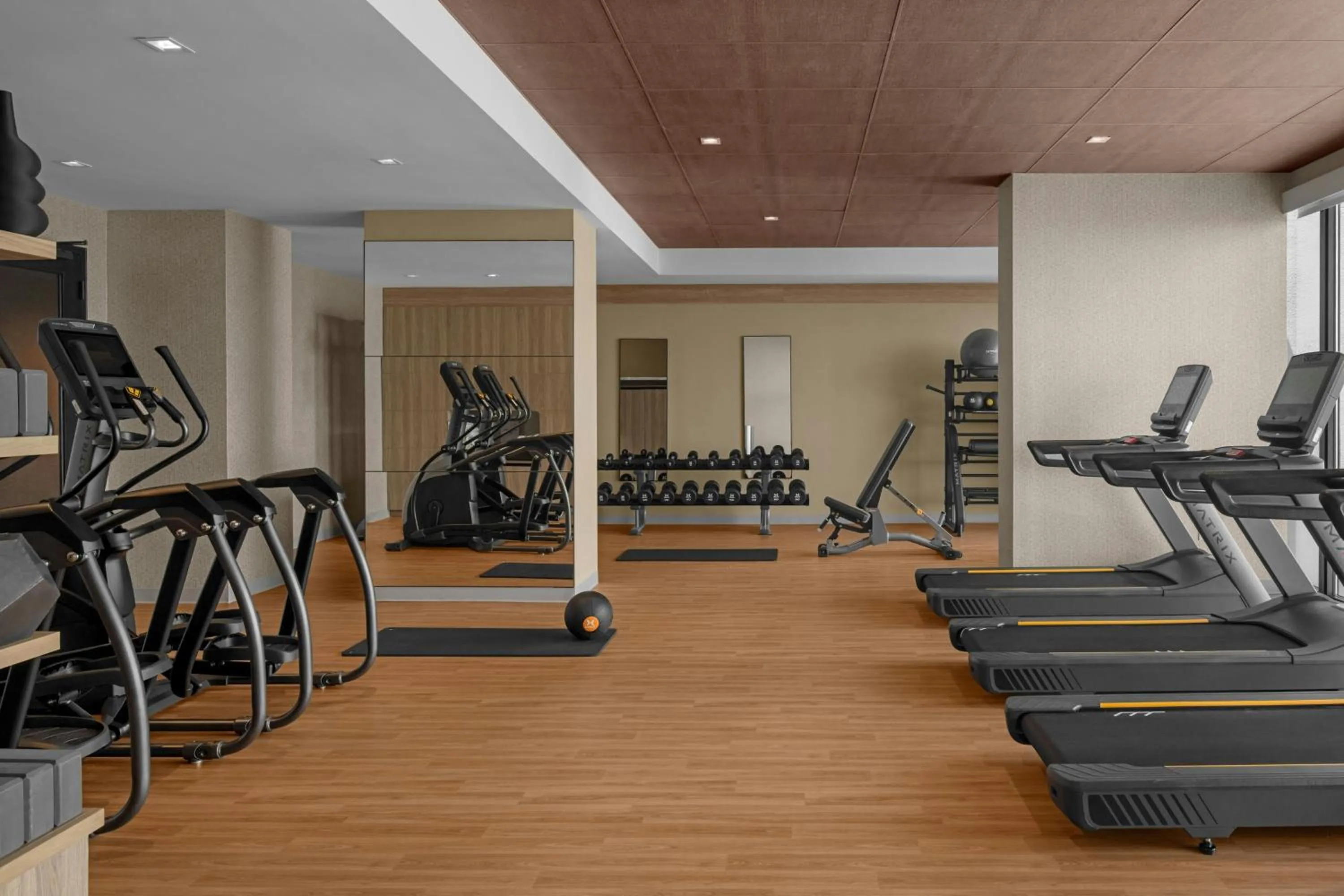 Fitness centre/facilities in AC Hotel by Marriott Clearwater Beach