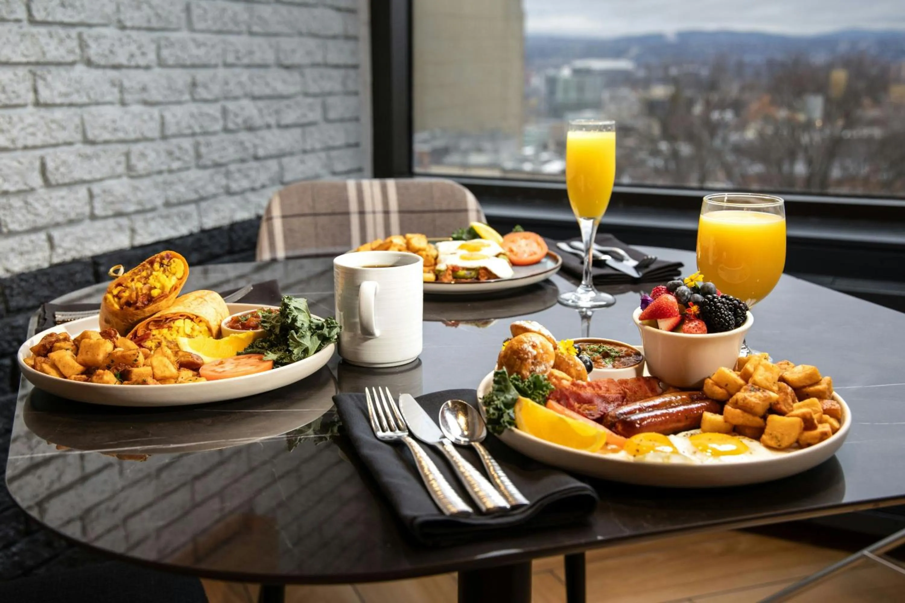 Breakfast in Delta Hotels by Marriott Quebec