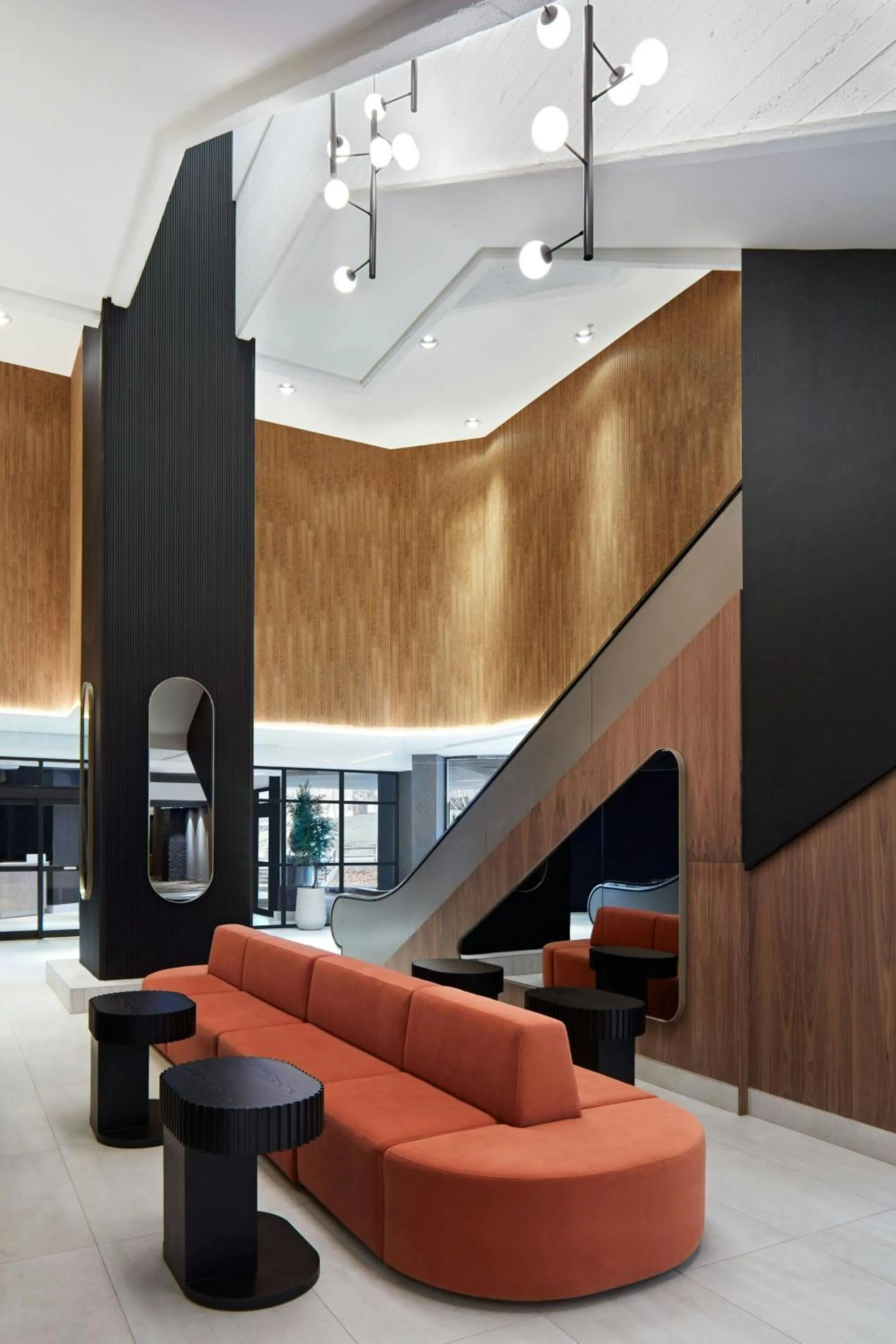 Lobby or reception in Delta Hotels by Marriott Quebec