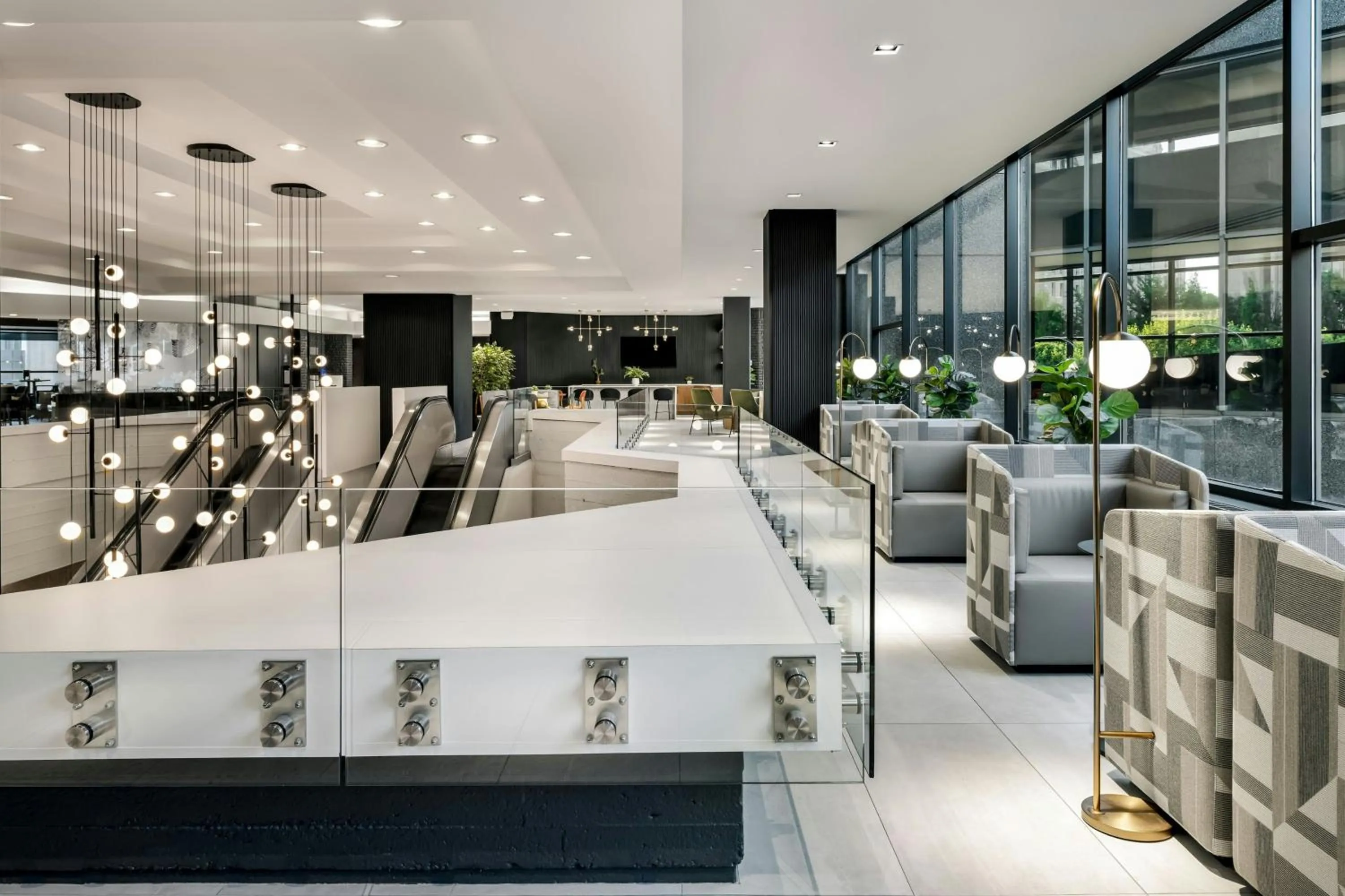 Lobby or reception in Delta Hotels by Marriott Quebec