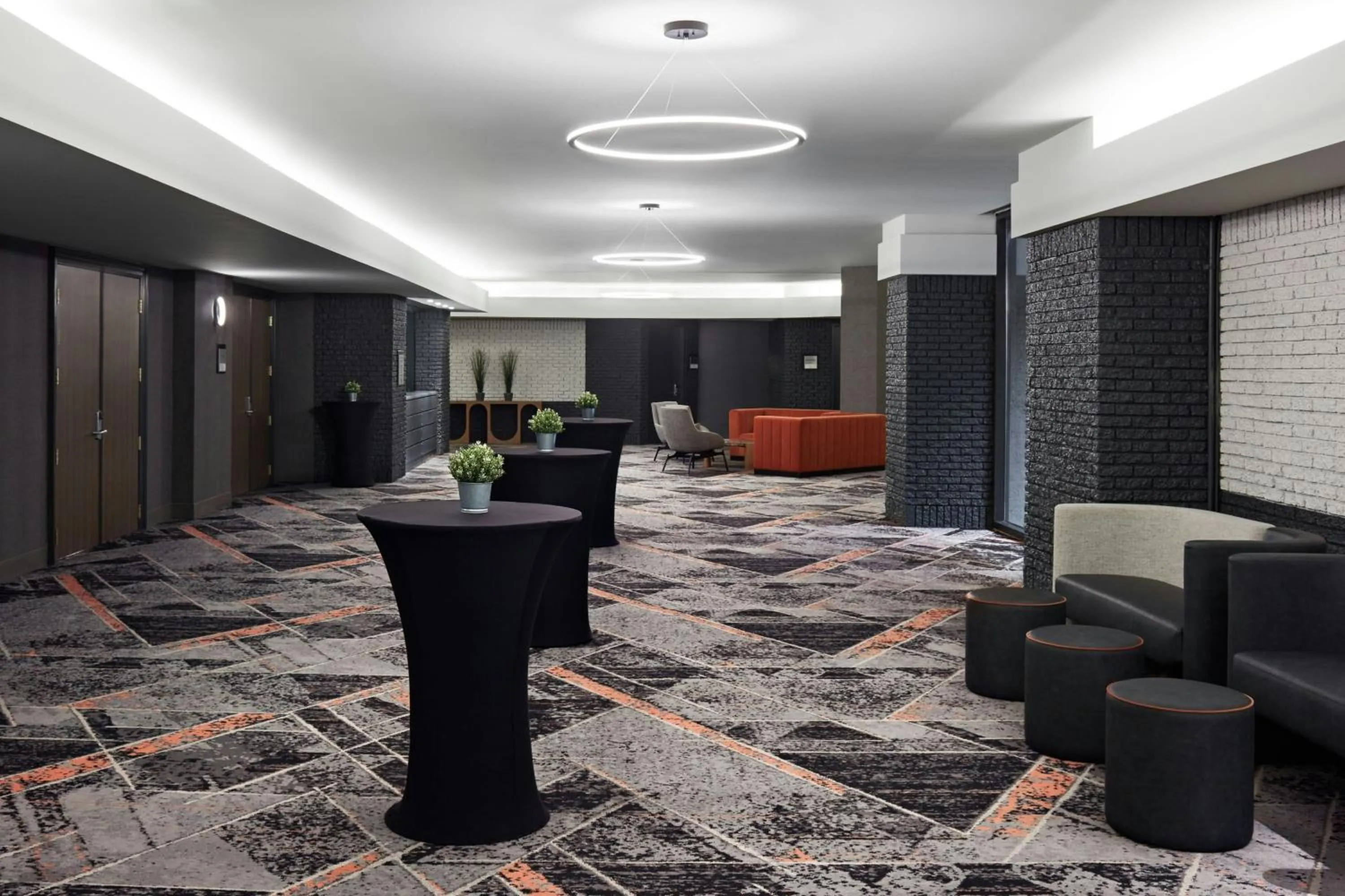 Meeting/conference room in Delta Hotels by Marriott Quebec