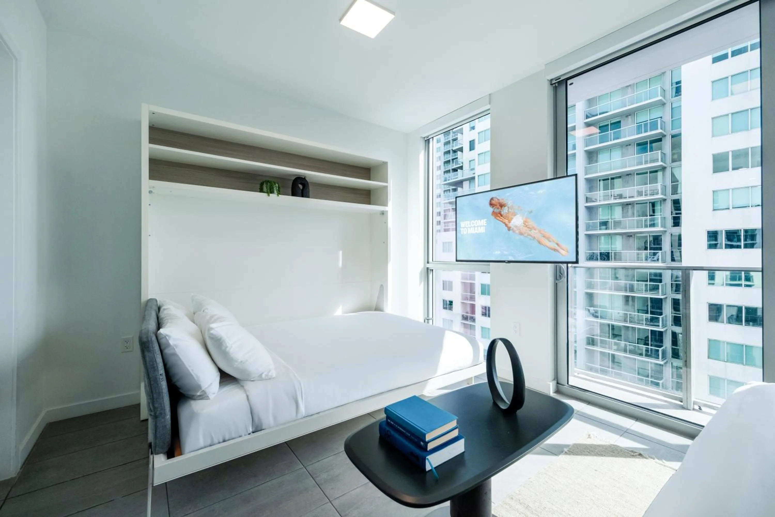 Bedroom, Bed in YOTEL Miami