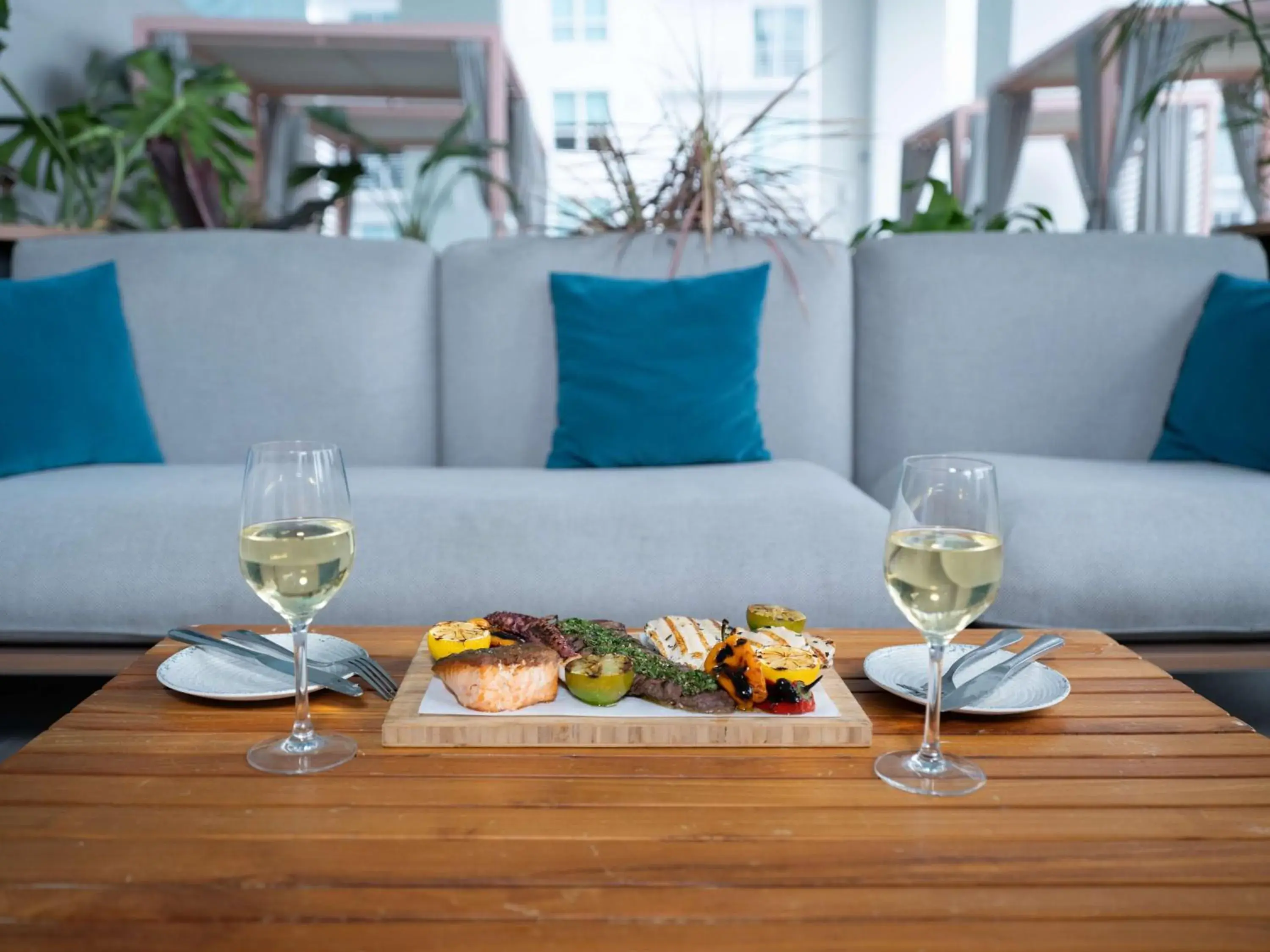 Food and drinks in YOTEL Miami Food and drinks in YOTEL Miami