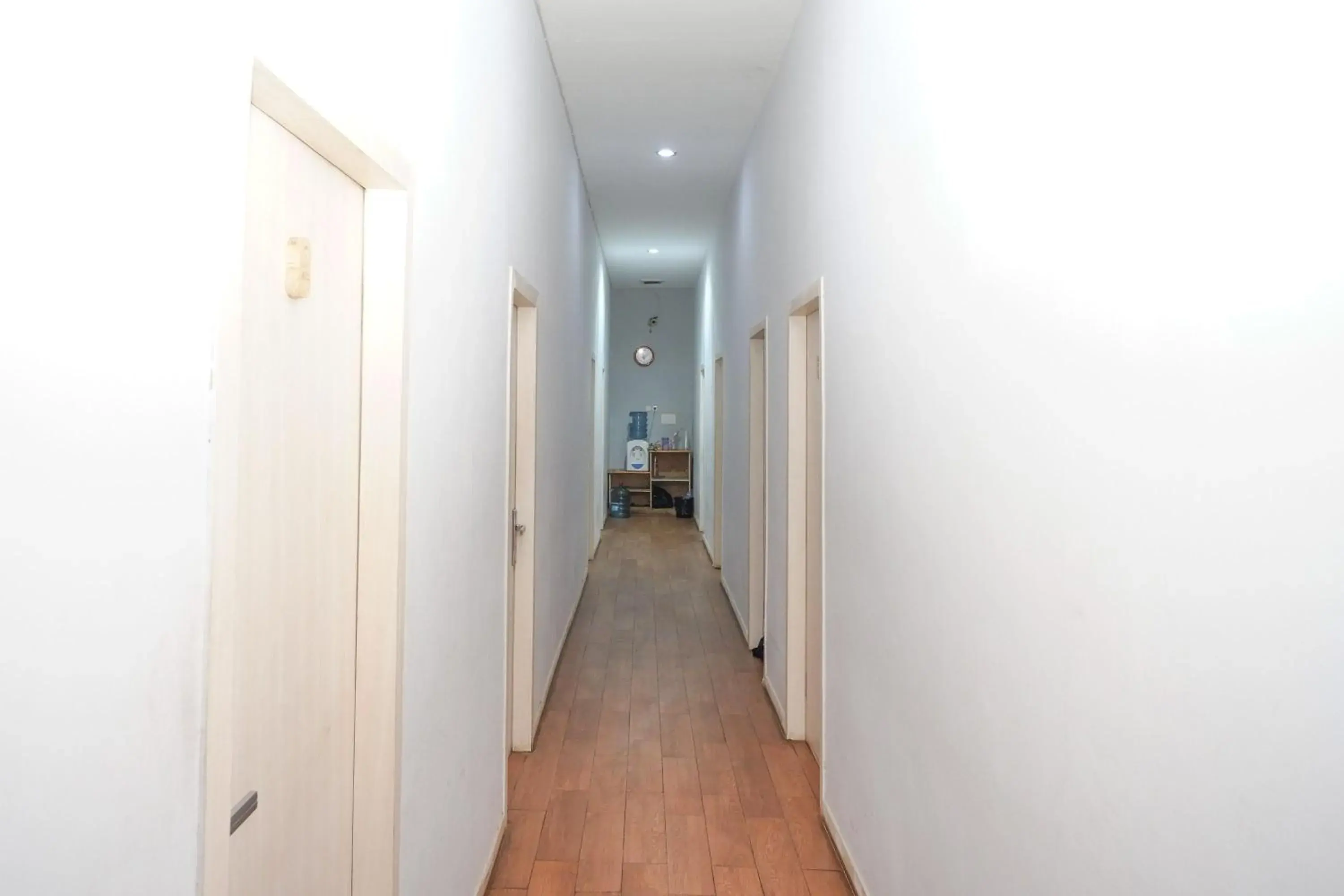 Floor plan in RedDoorz near Exit Tol Batang Floor plan in RedDoorz near Exit Tol Batang