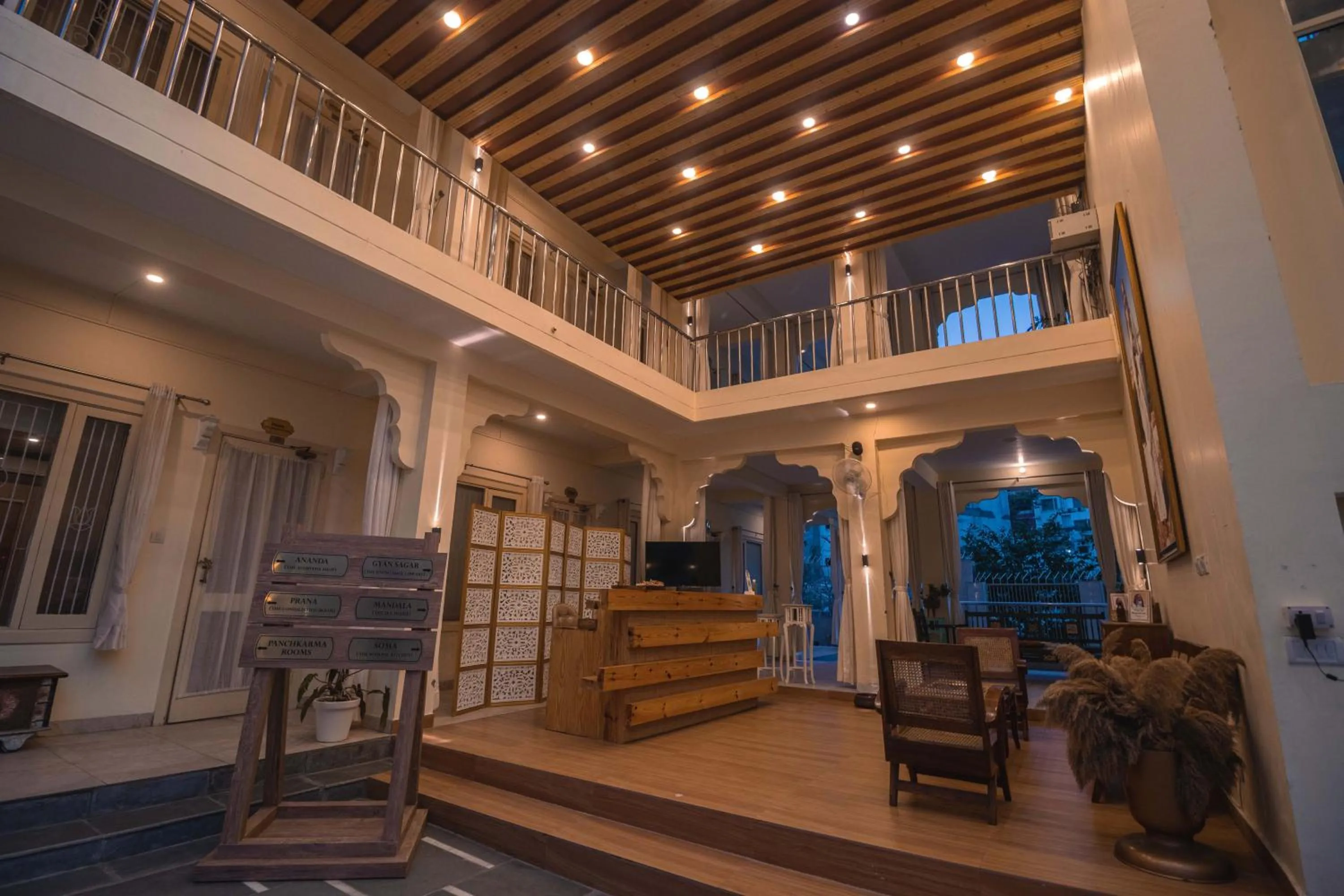 Lobby or reception in Maharishi Ayurveda-Boutique Wellness Retreat