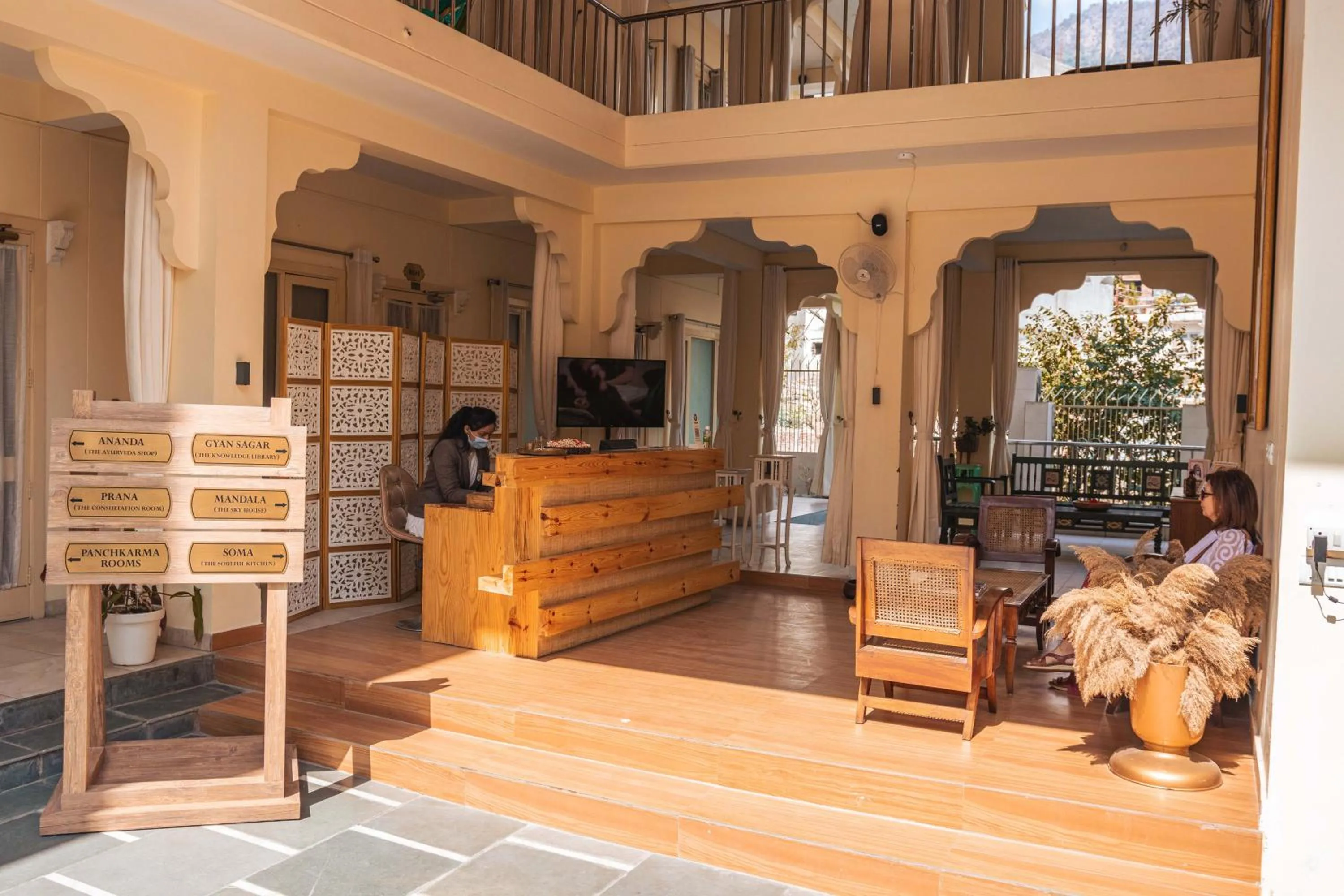 Lobby or reception in Maharishi Ayurveda-Boutique Wellness Retreat