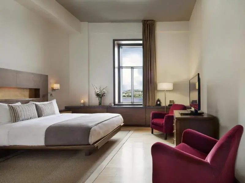 Bed in Hotel 71 by Preferred Hotels & Resorts Bed in Hotel 71 by Preferred Hotels & Resorts