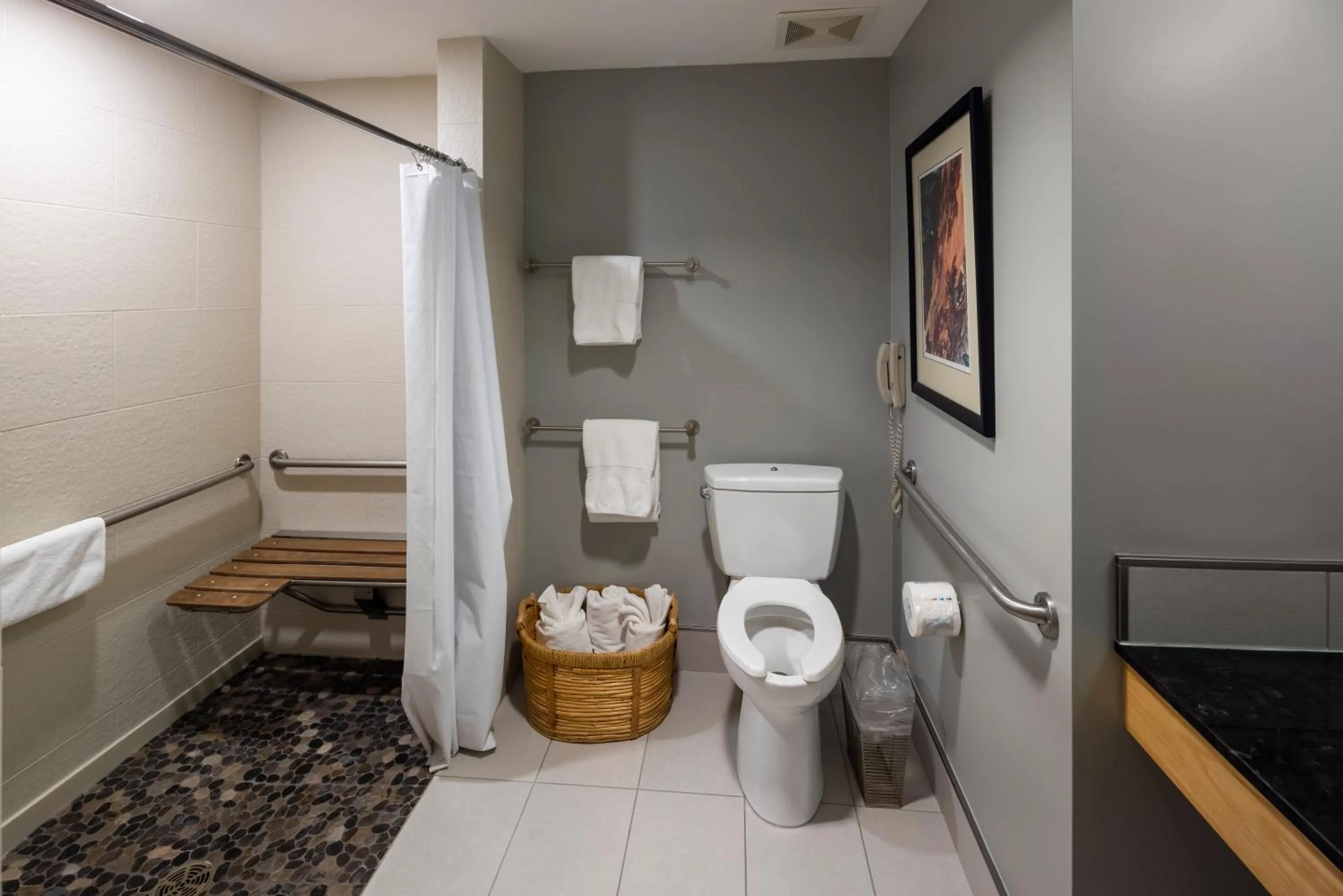 Bathroom in Brentwood Bay Resort & Spa