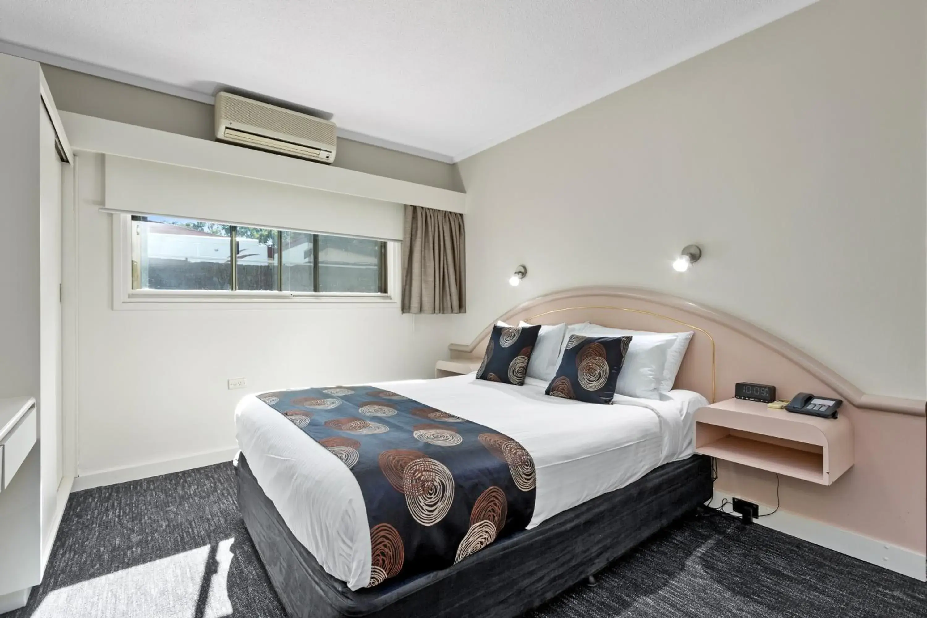 Family 2 Bedroom with Free Wifi and Parking in Econo Lodge North Adelaide Family 2 Bedroom with Free Wifi and Parking in Econo Lodge North Adelaide