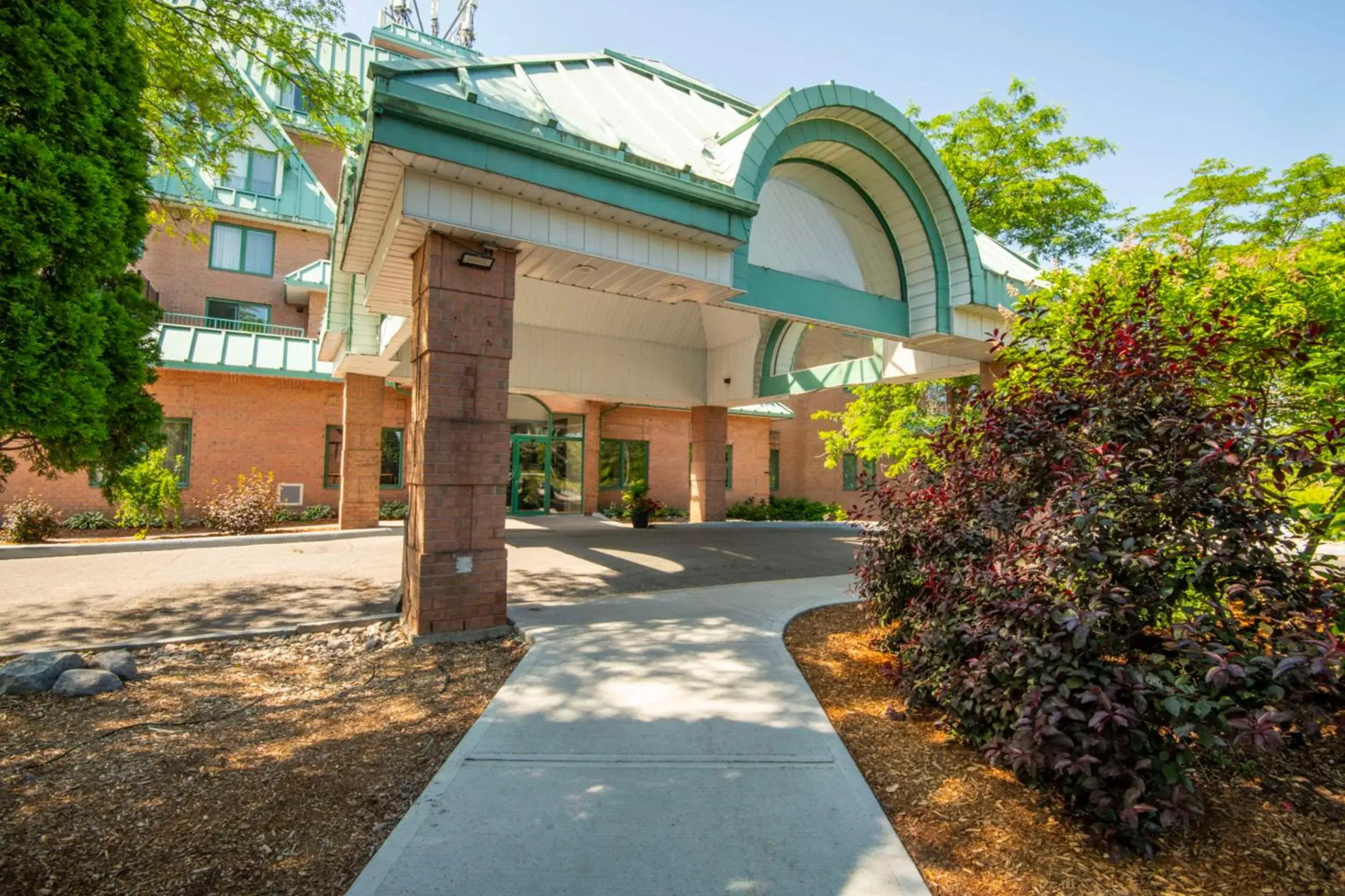 Property building in Chateau Cartier Hotel & Resort, an Ascend Collection Resort Property building in Chateau Cartier Hotel & Resort, an Ascend Collection Resort