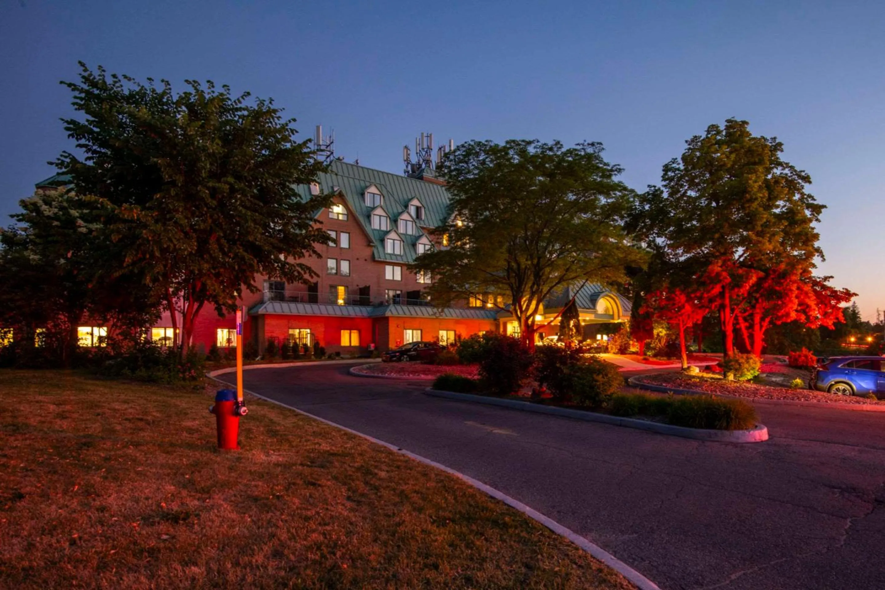 Property building in Chateau Cartier Hotel & Resort, an Ascend Collection Resort