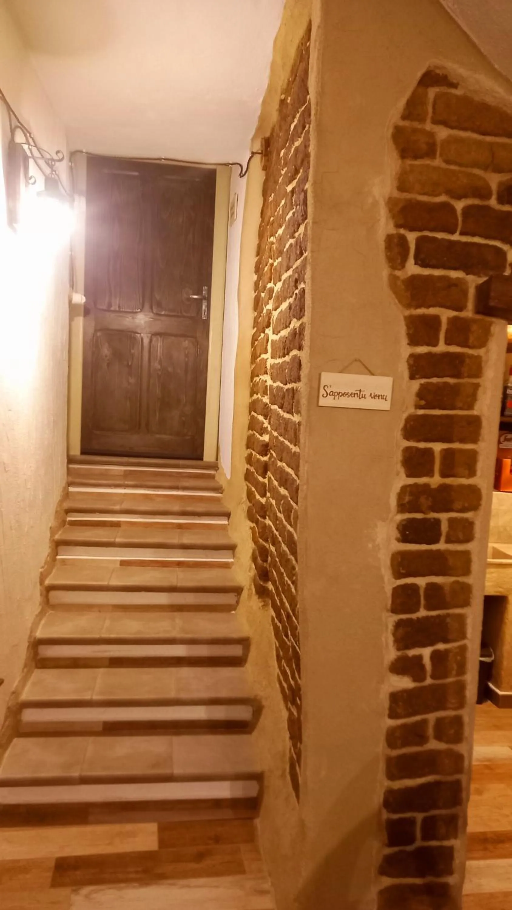 B&B Santu Giuvanni "Un tuffo nel passato Fonnese"