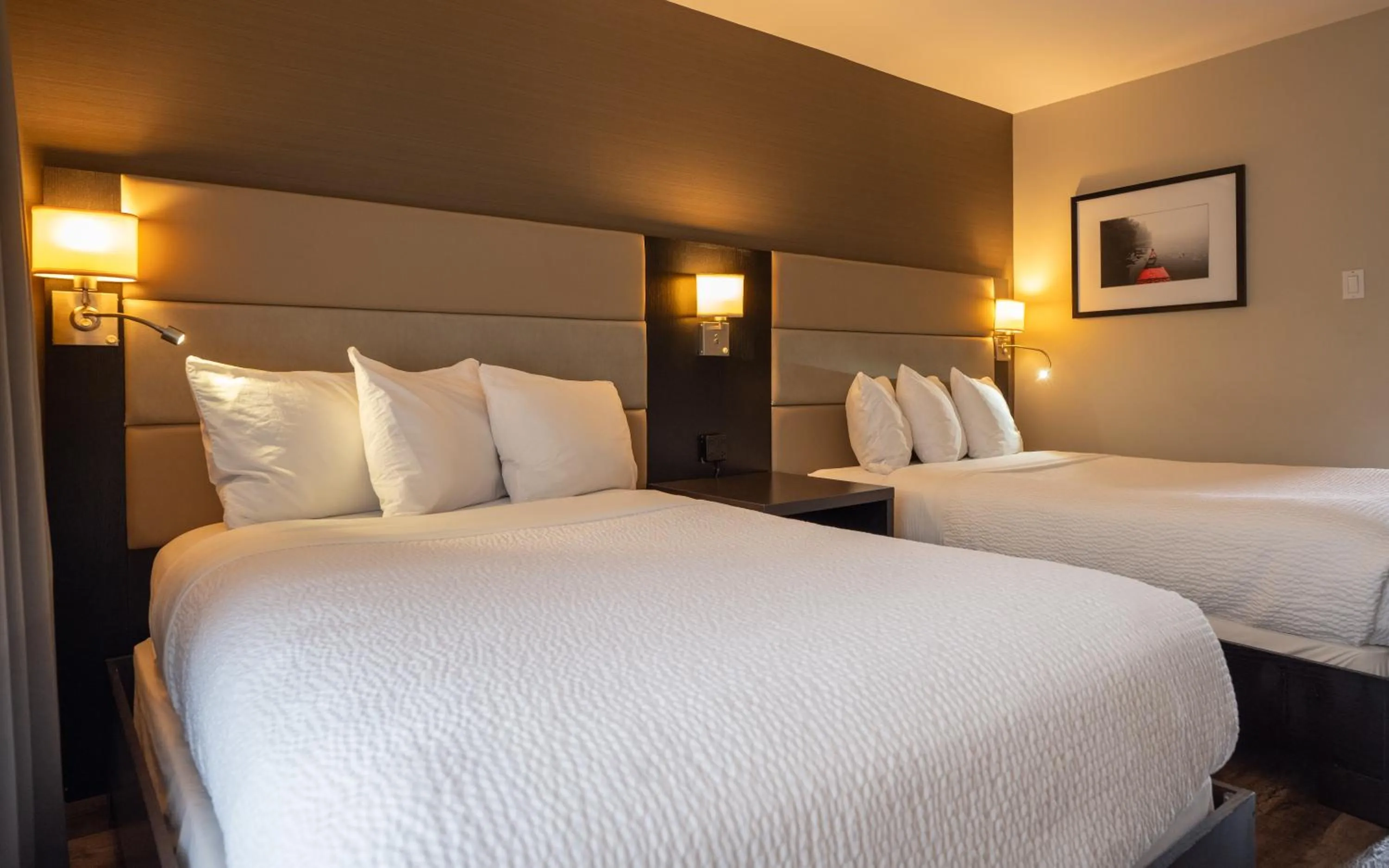 Bedroom, Bed in Ramada by Wyndham Ottawa On The Rideau