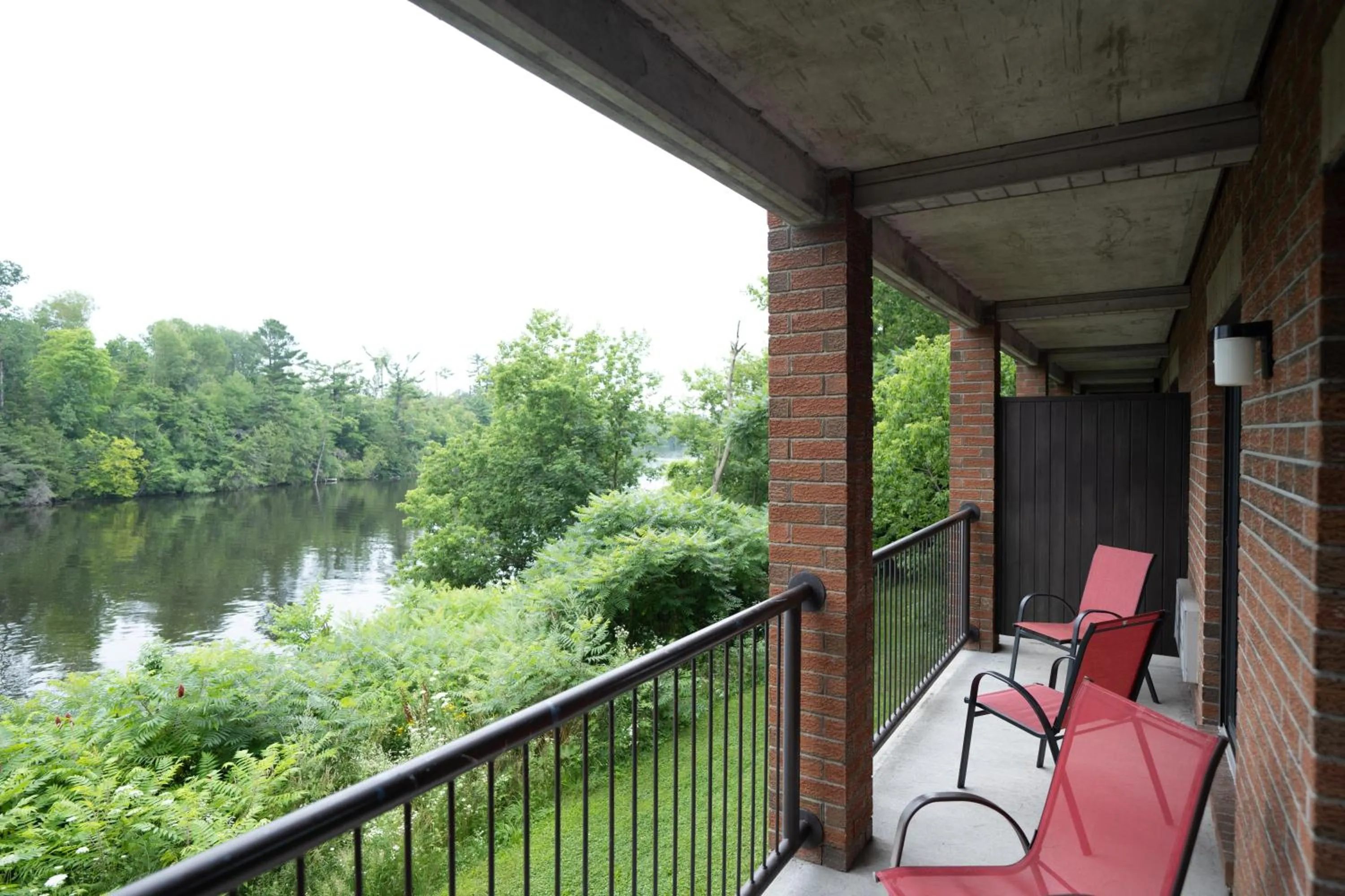 View (from property/room) in Ramada by Wyndham Ottawa On The Rideau