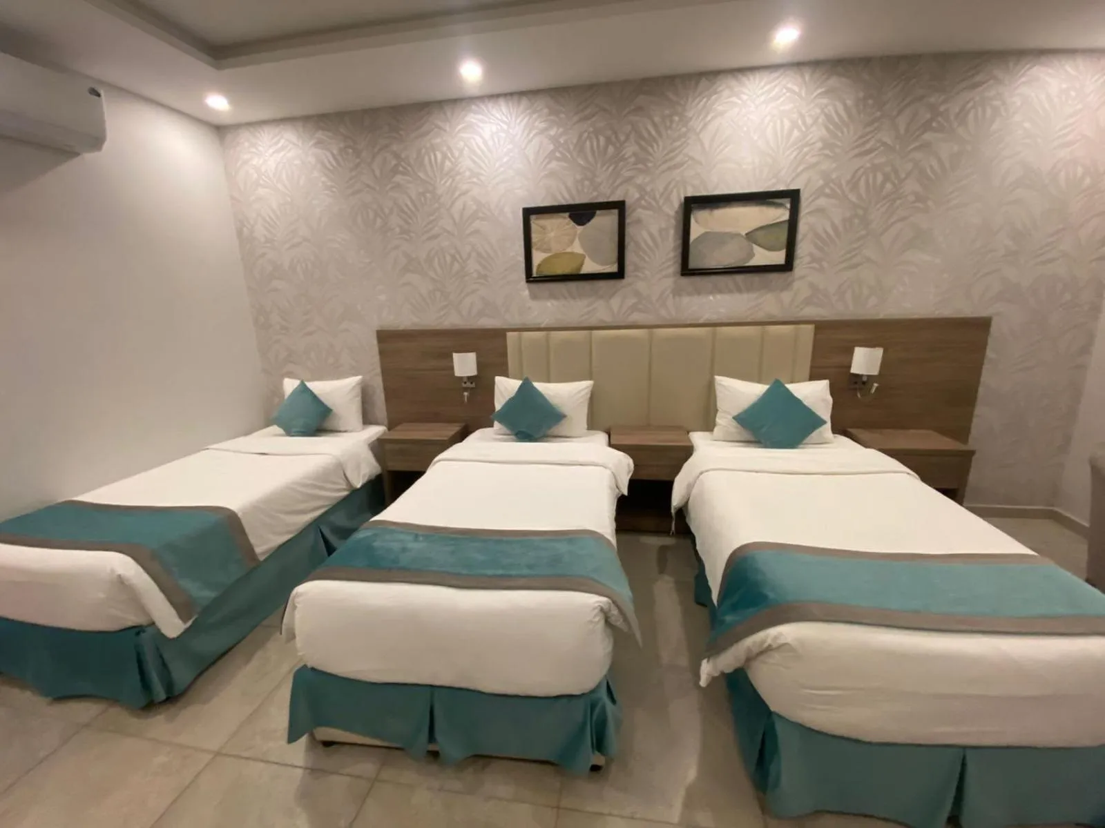 Bed in Al-Haramain Family Apartments