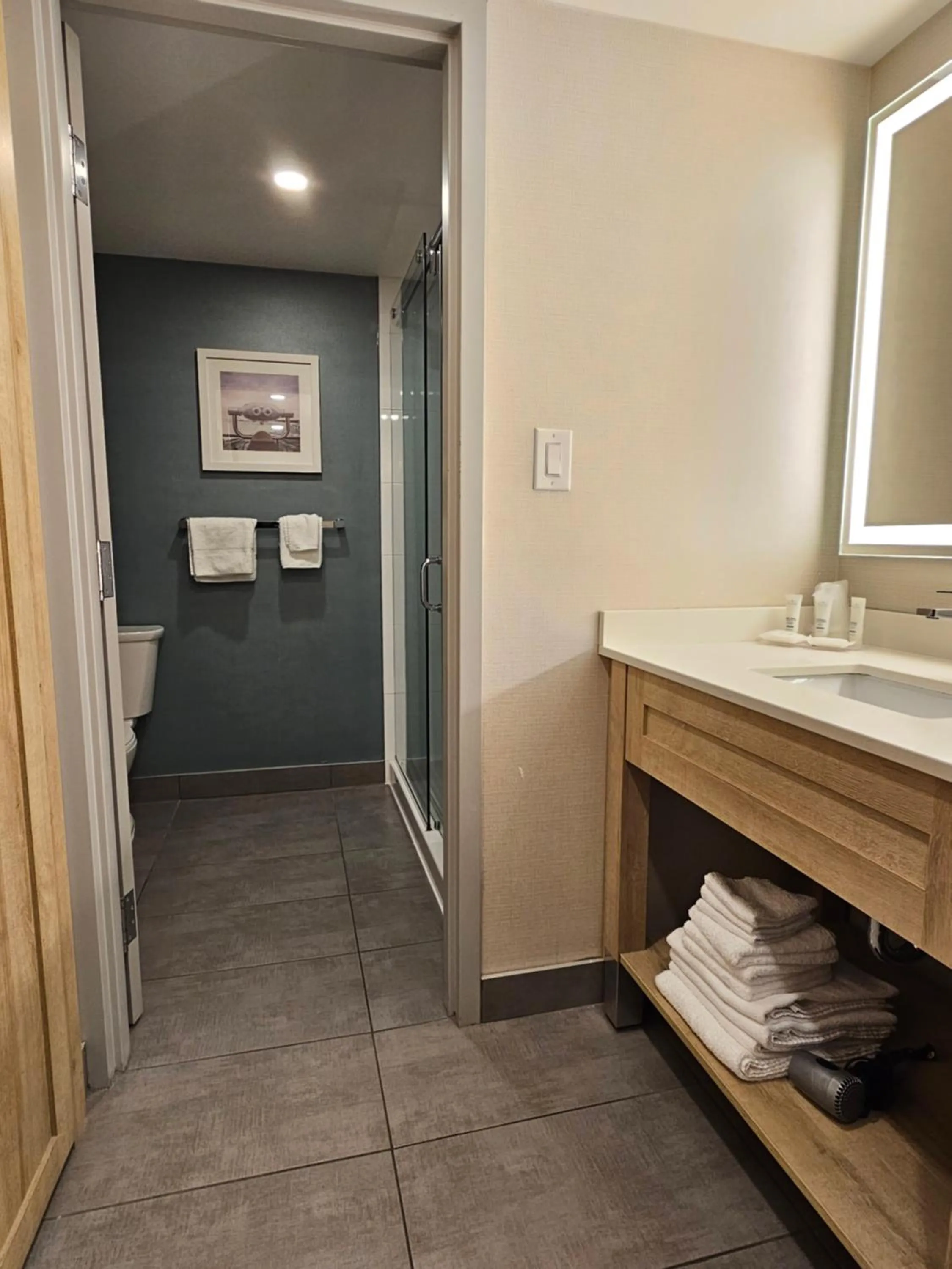 Bathroom in Vittoria Hotel & Suites