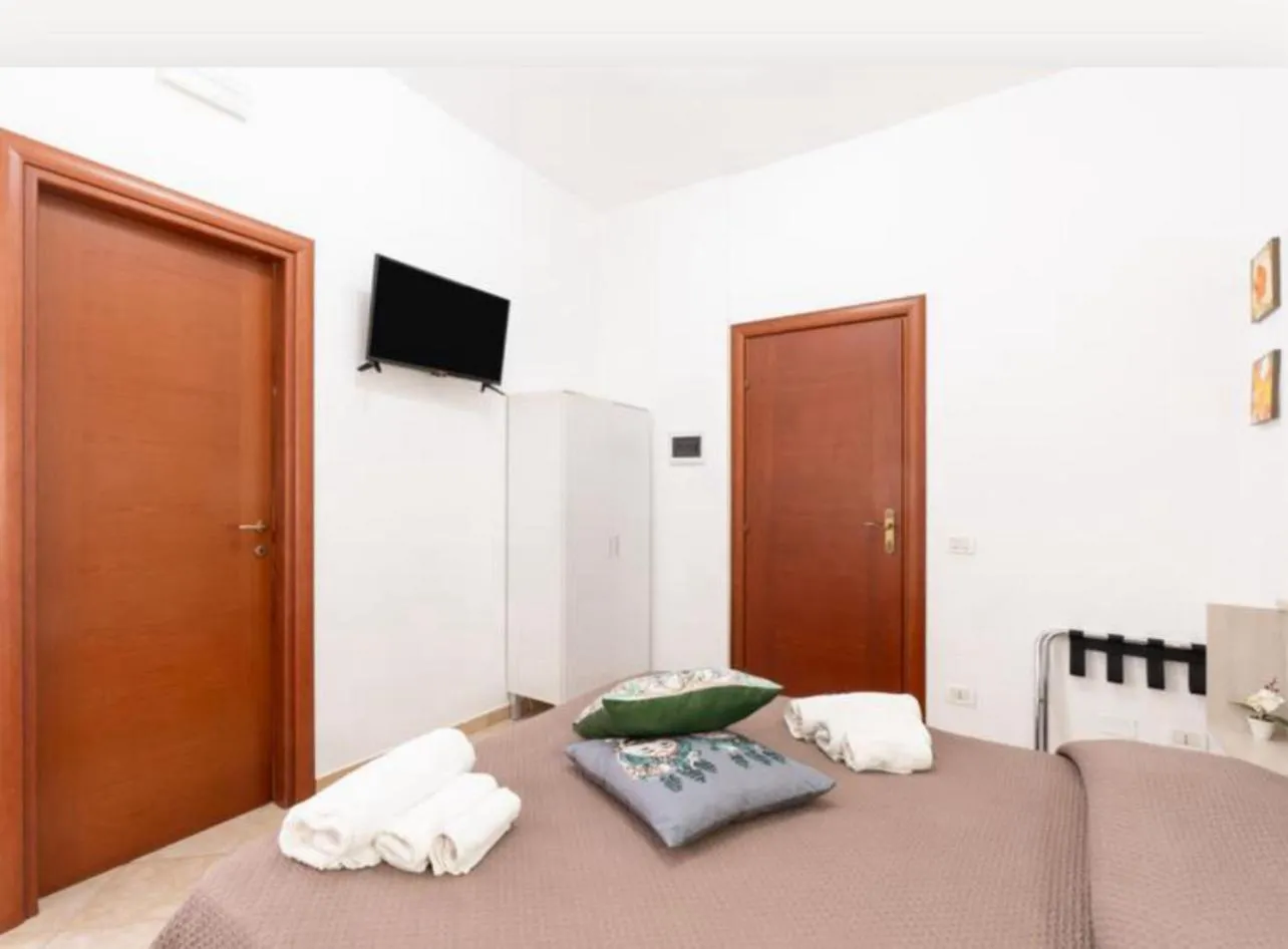 Photo of the whole room, Bed in Villa Dolce Vita rooms