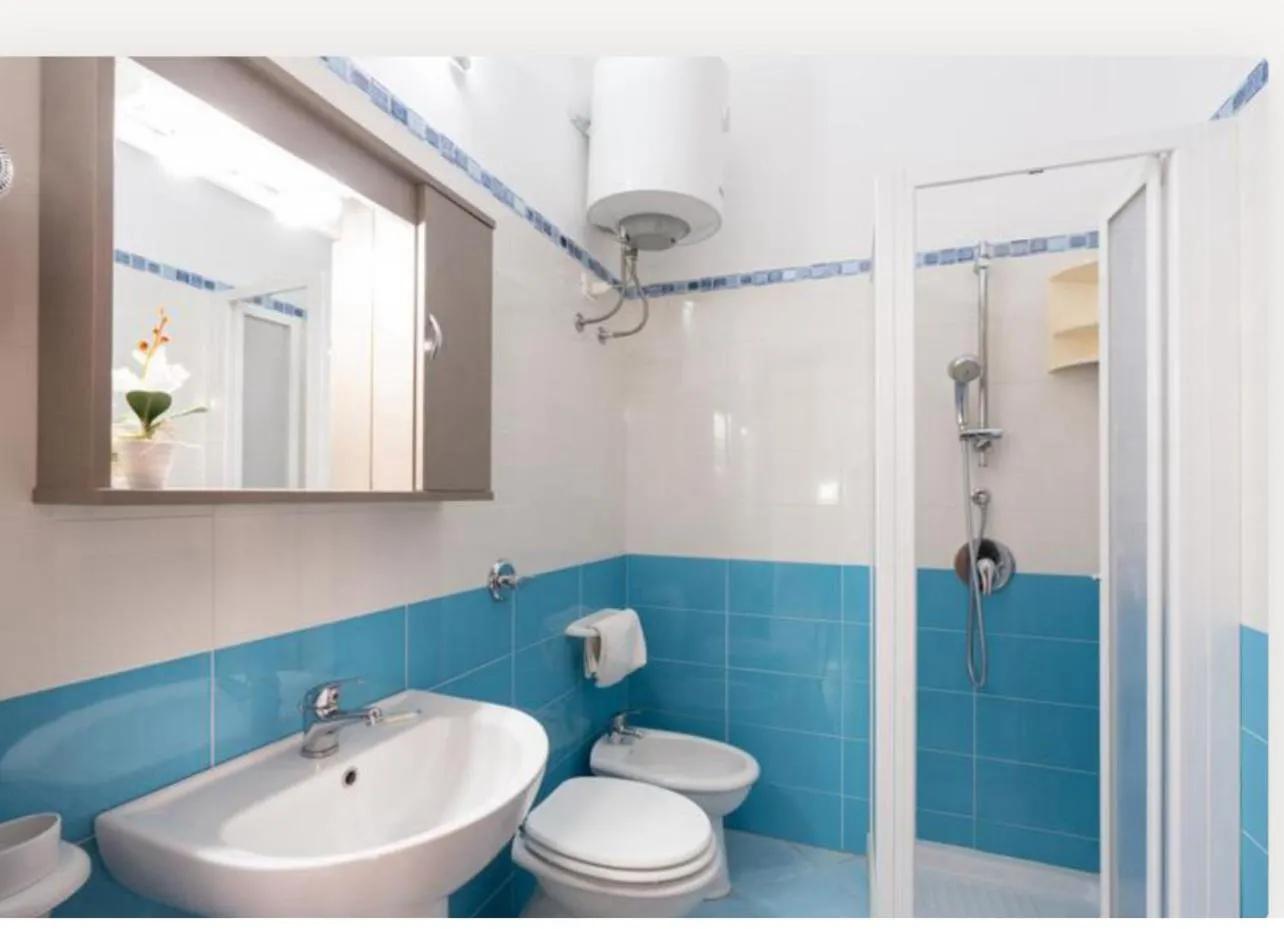 Shower in Villa Dolce Vita rooms