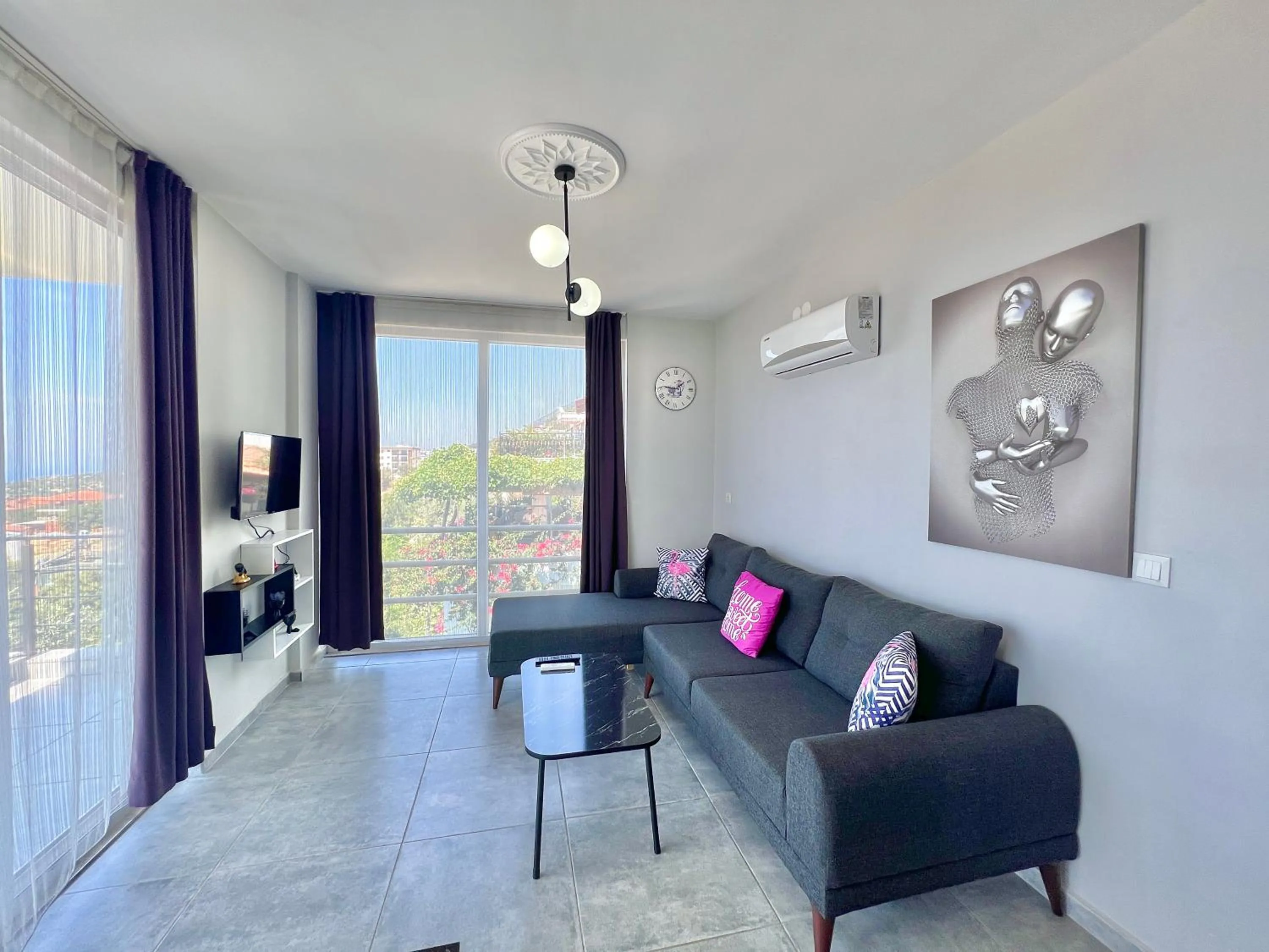 TV and multimedia in Just Dream Suites