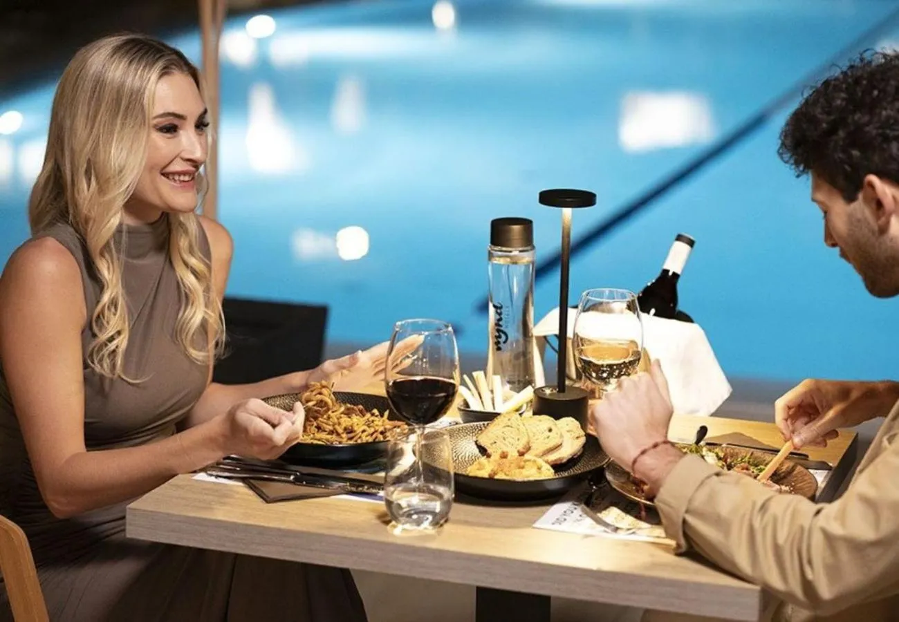 Restaurant/places to eat in MYND Adeje