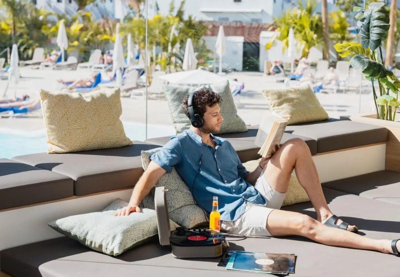 Seating area in MYND Adeje